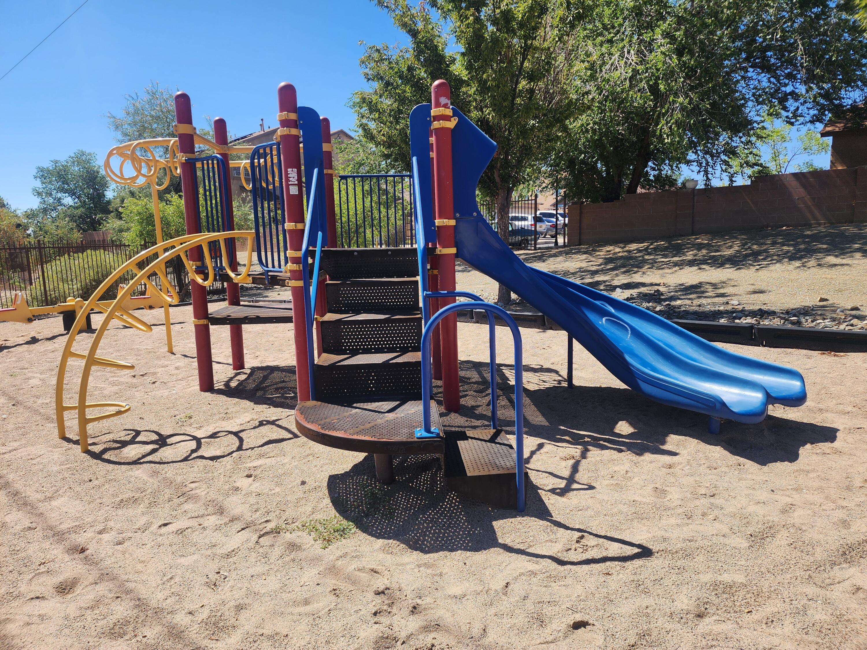 612 Lone River Trail SW