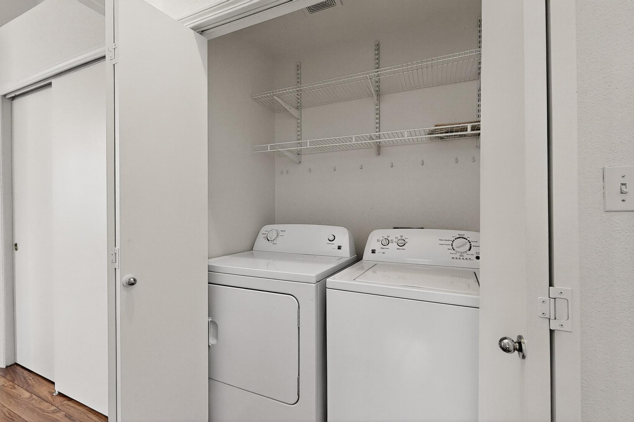 612 Lone River Trail SW