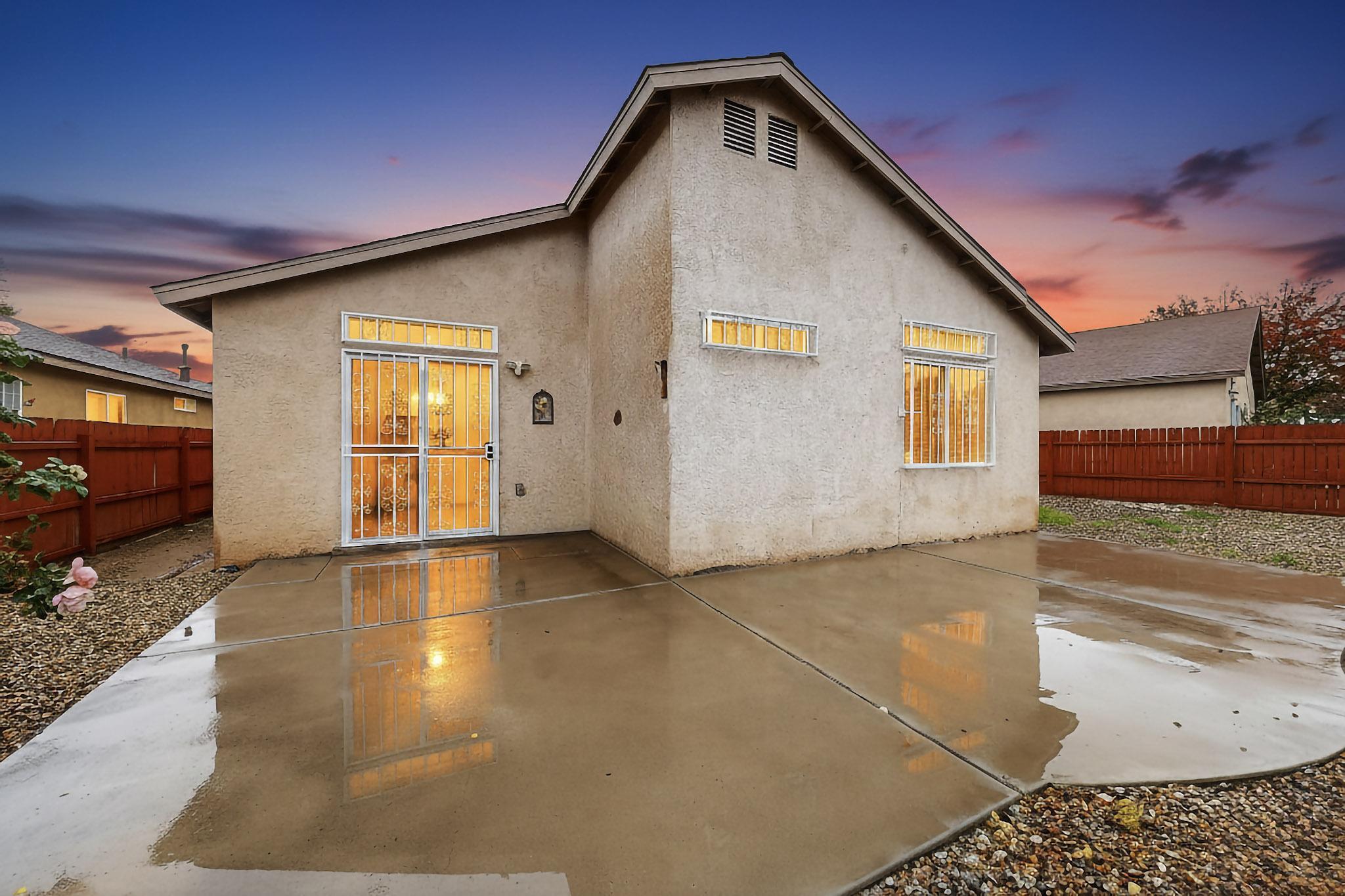 612 Lone River Trail SW