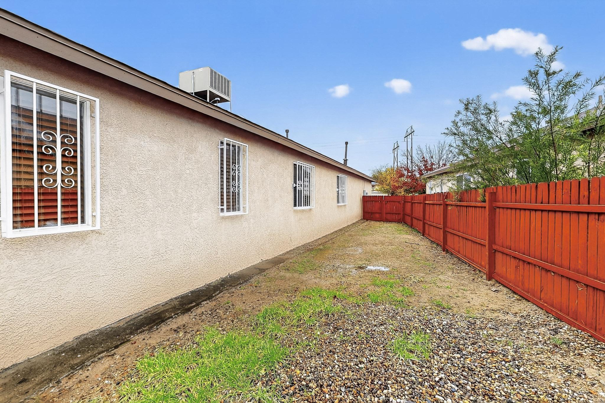 612 Lone River Trail SW