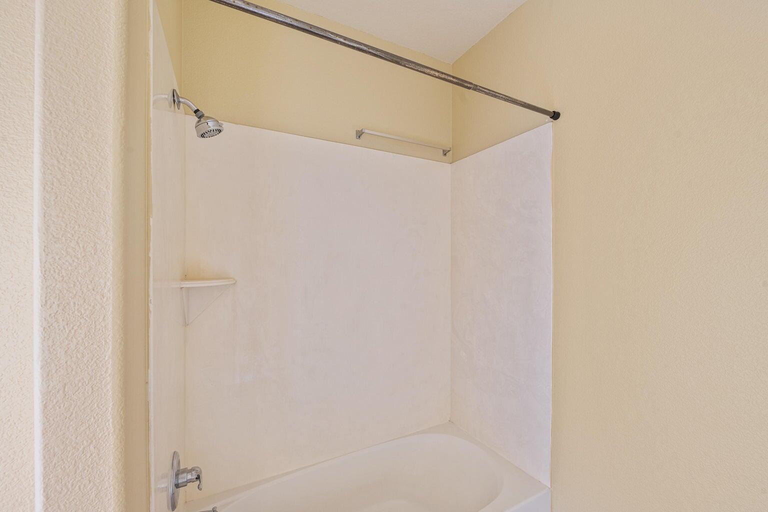 6800 Vista Del Norte Road NE # 26