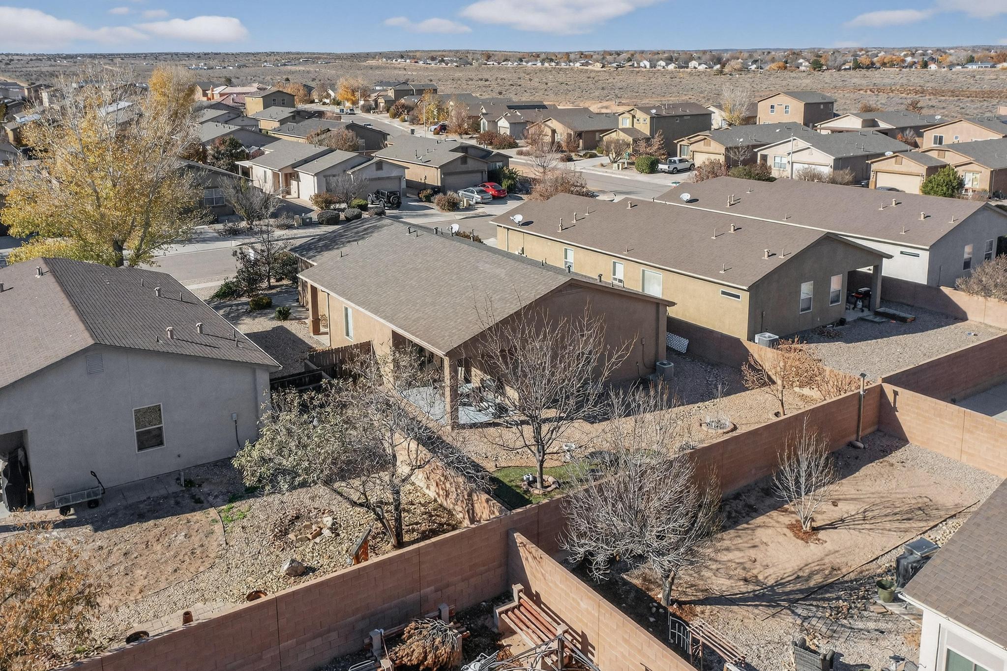 2708 Moonglow Drive NE