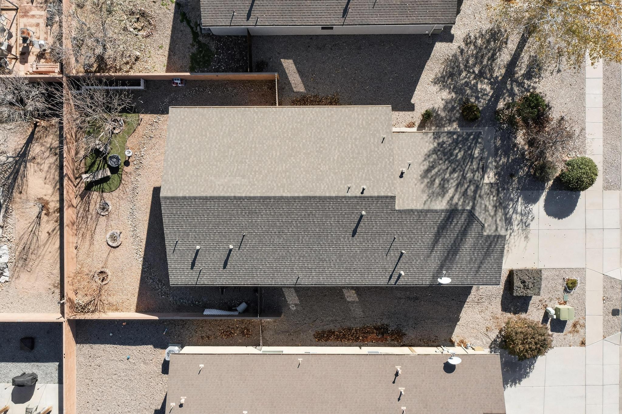 2708 Moonglow Drive NE