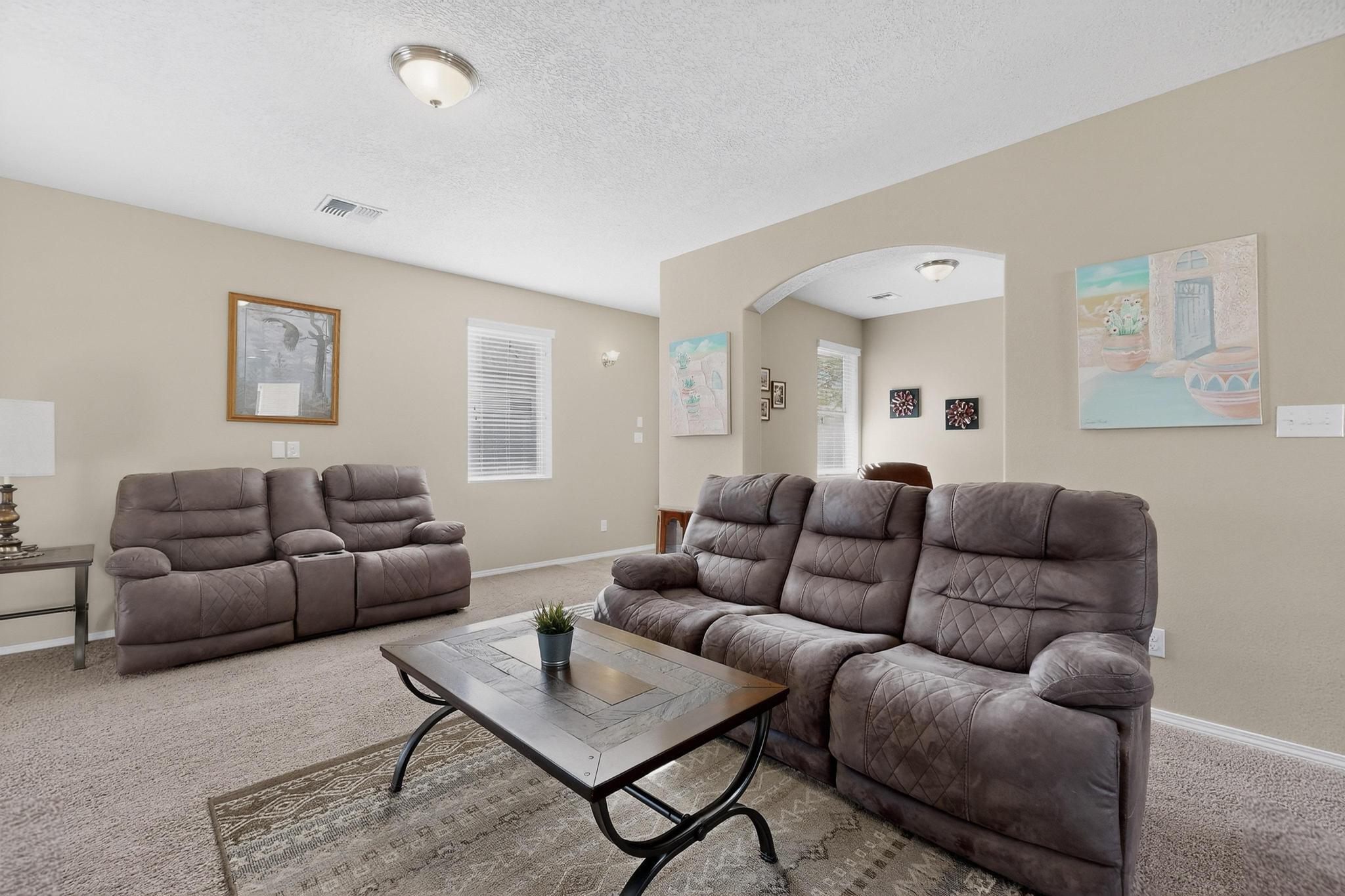 2708 Moonglow Drive NE