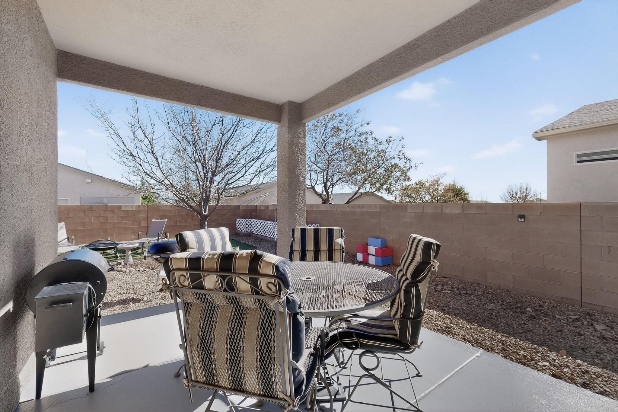 2708 Moonglow Drive NE