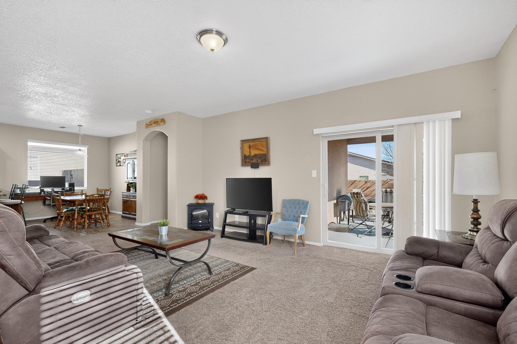 2708 Moonglow Drive NE