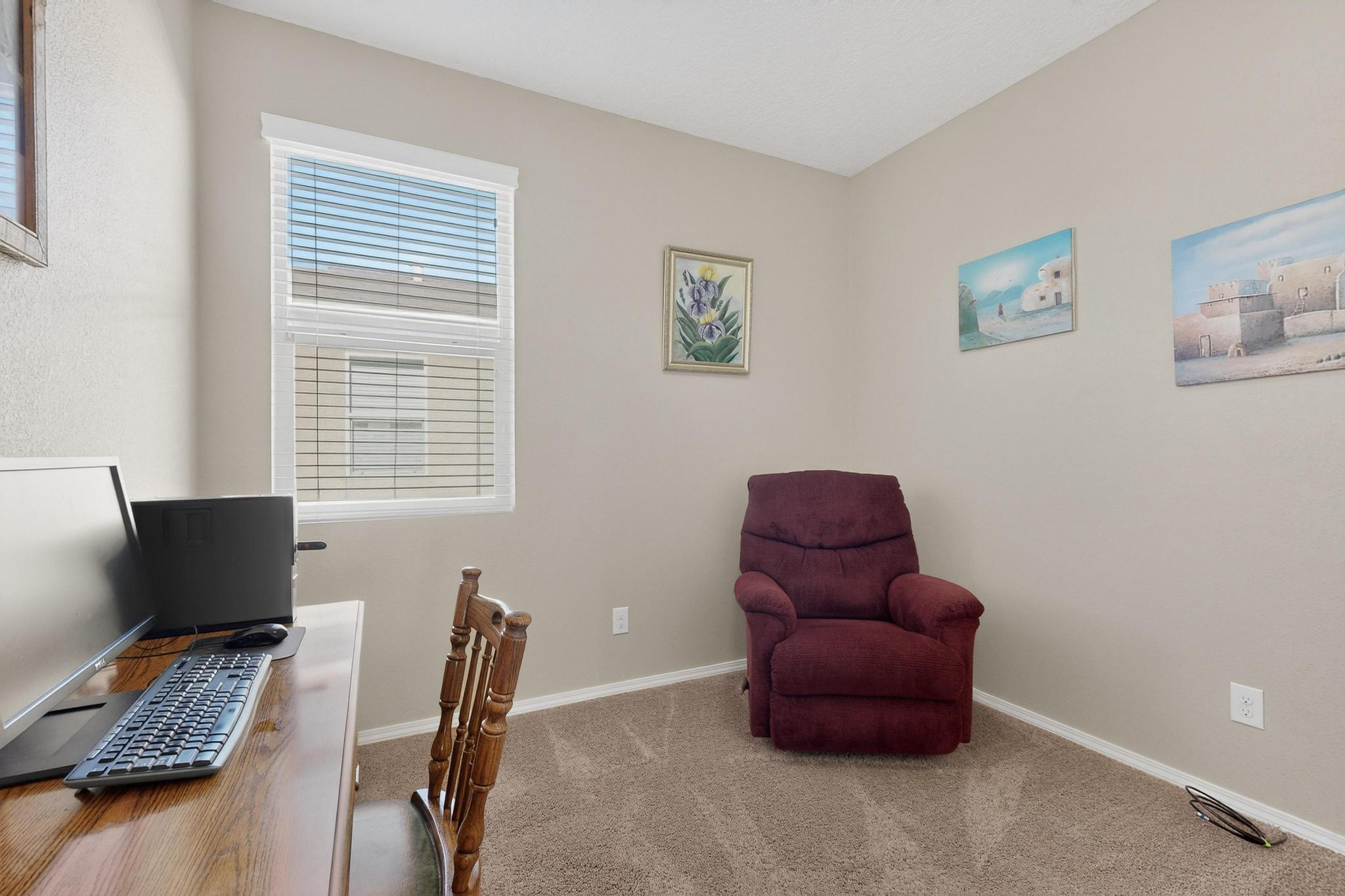 2708 Moonglow Drive NE