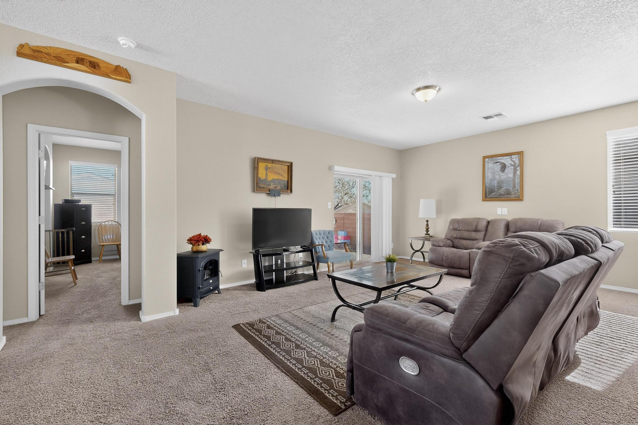 2708 Moonglow Drive NE