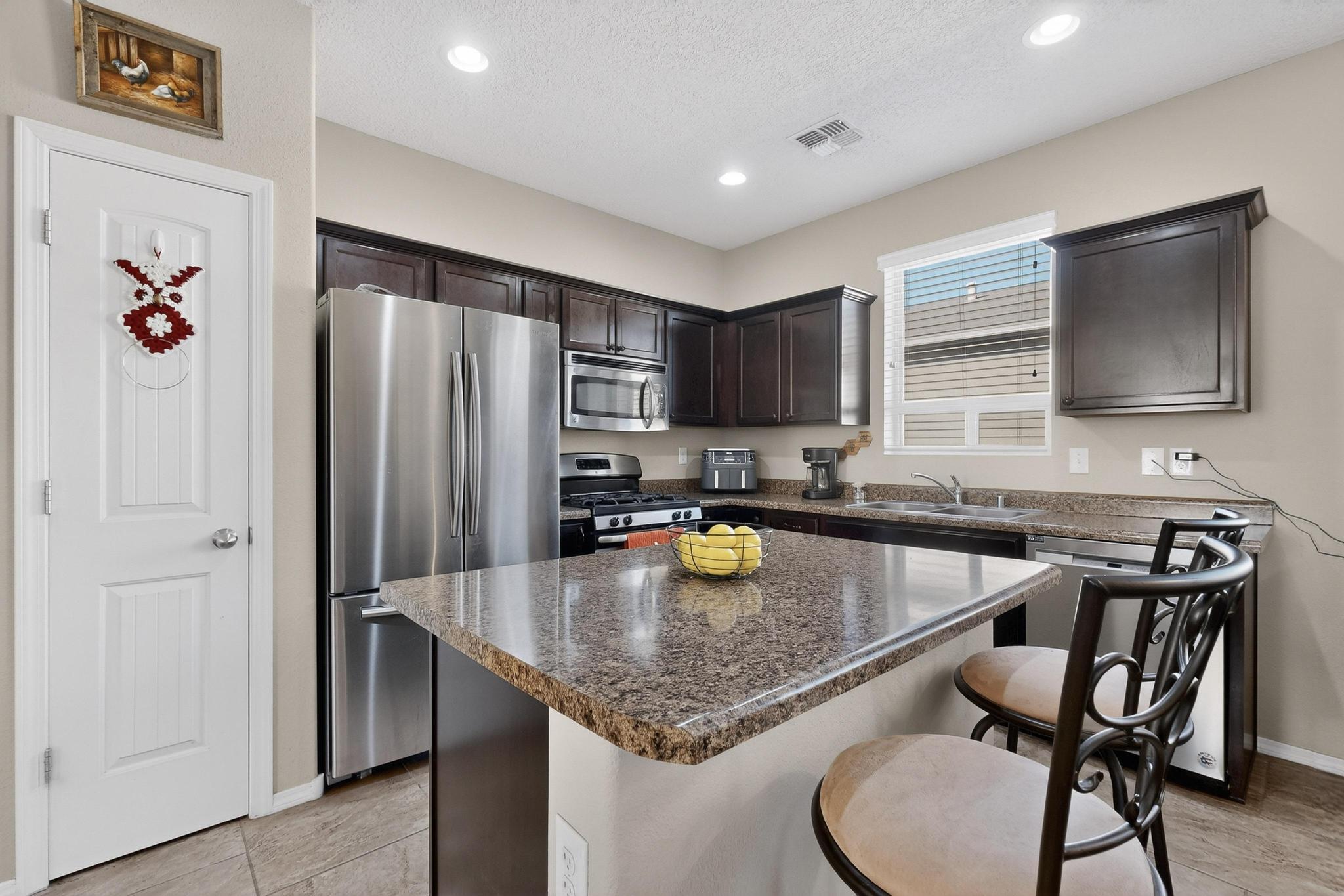 2708 Moonglow Drive NE