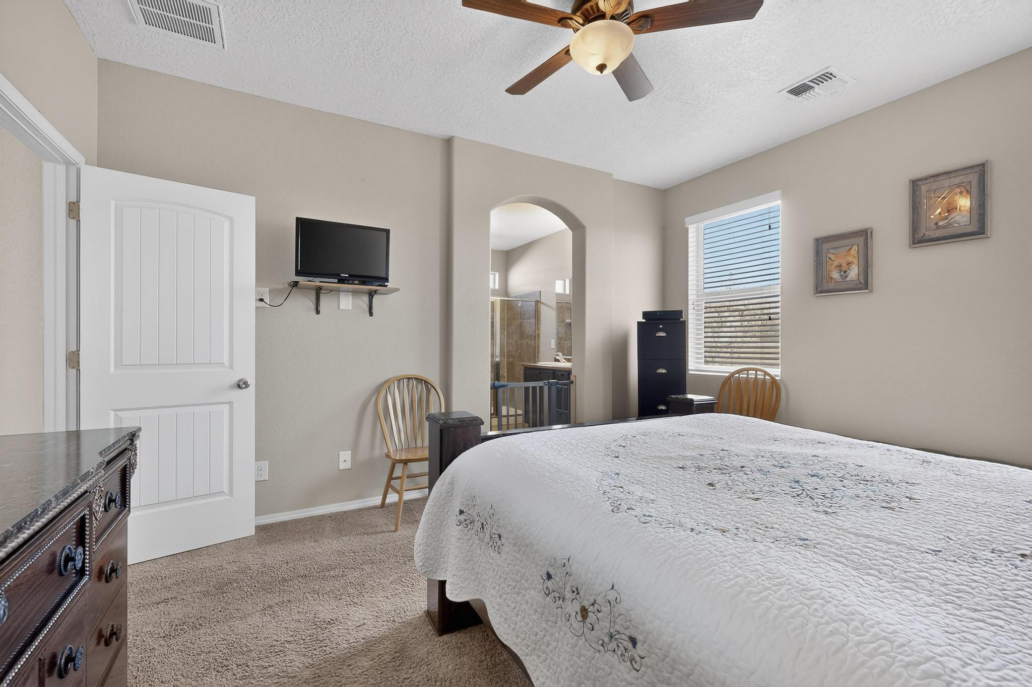 2708 Moonglow Drive NE