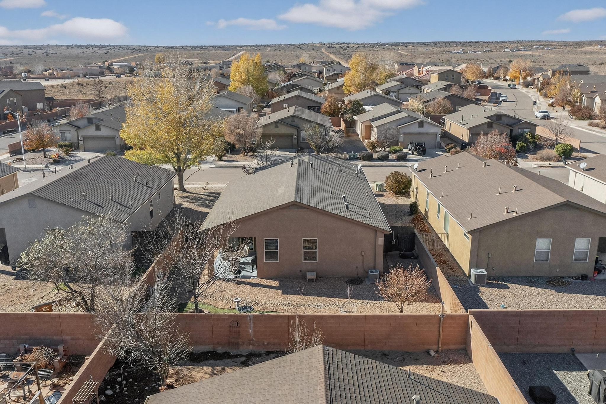 2708 Moonglow Drive NE