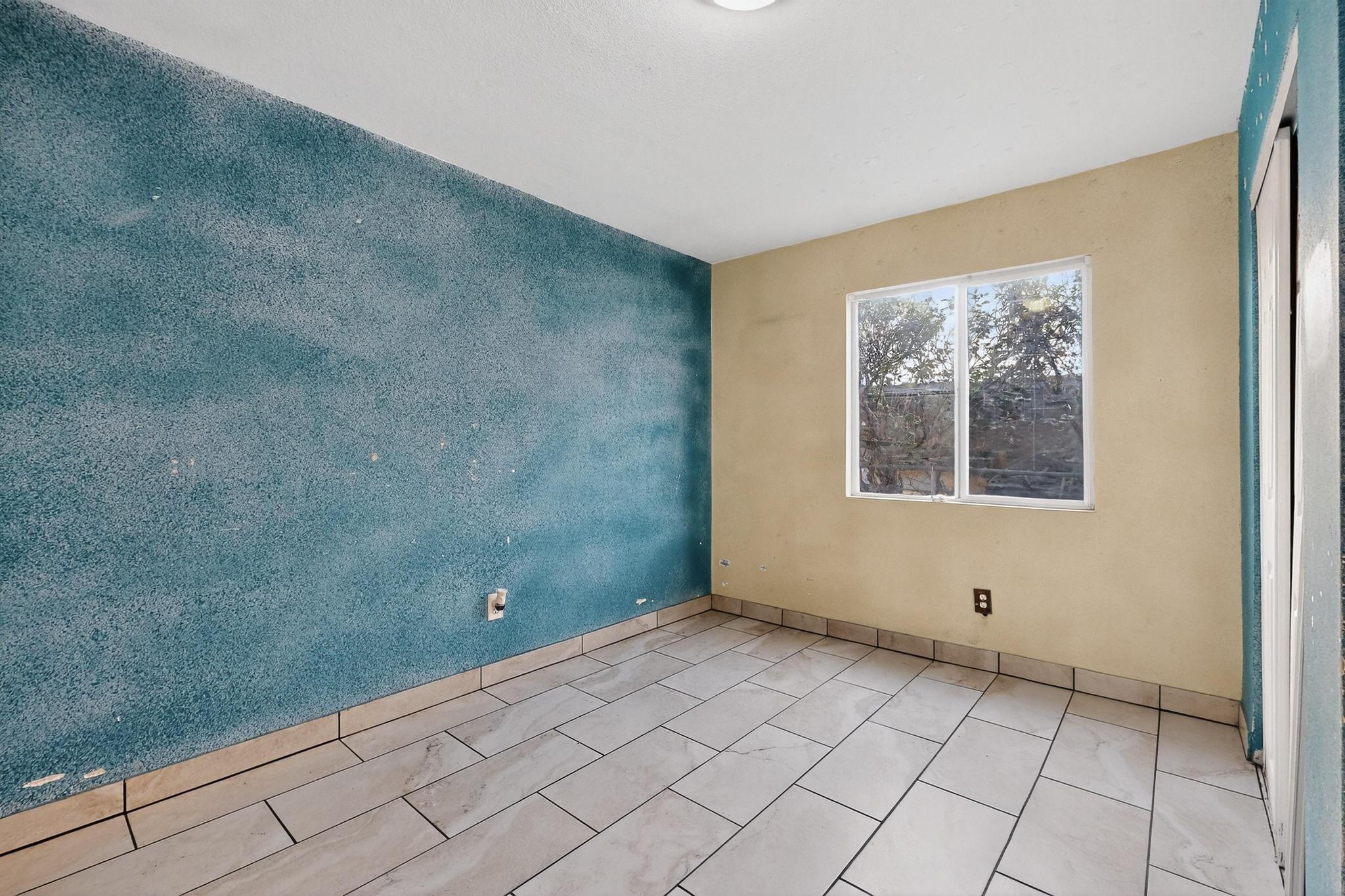 305 San Jose Avenue SE