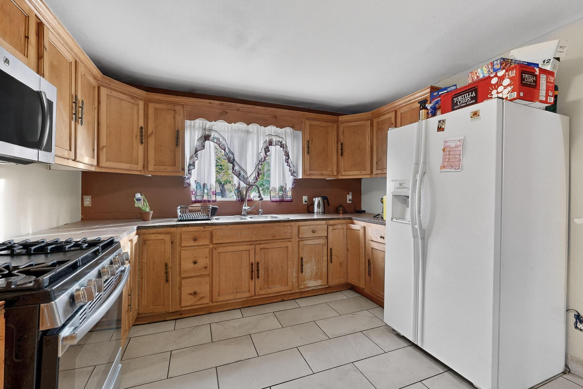 305 San Jose Avenue SE