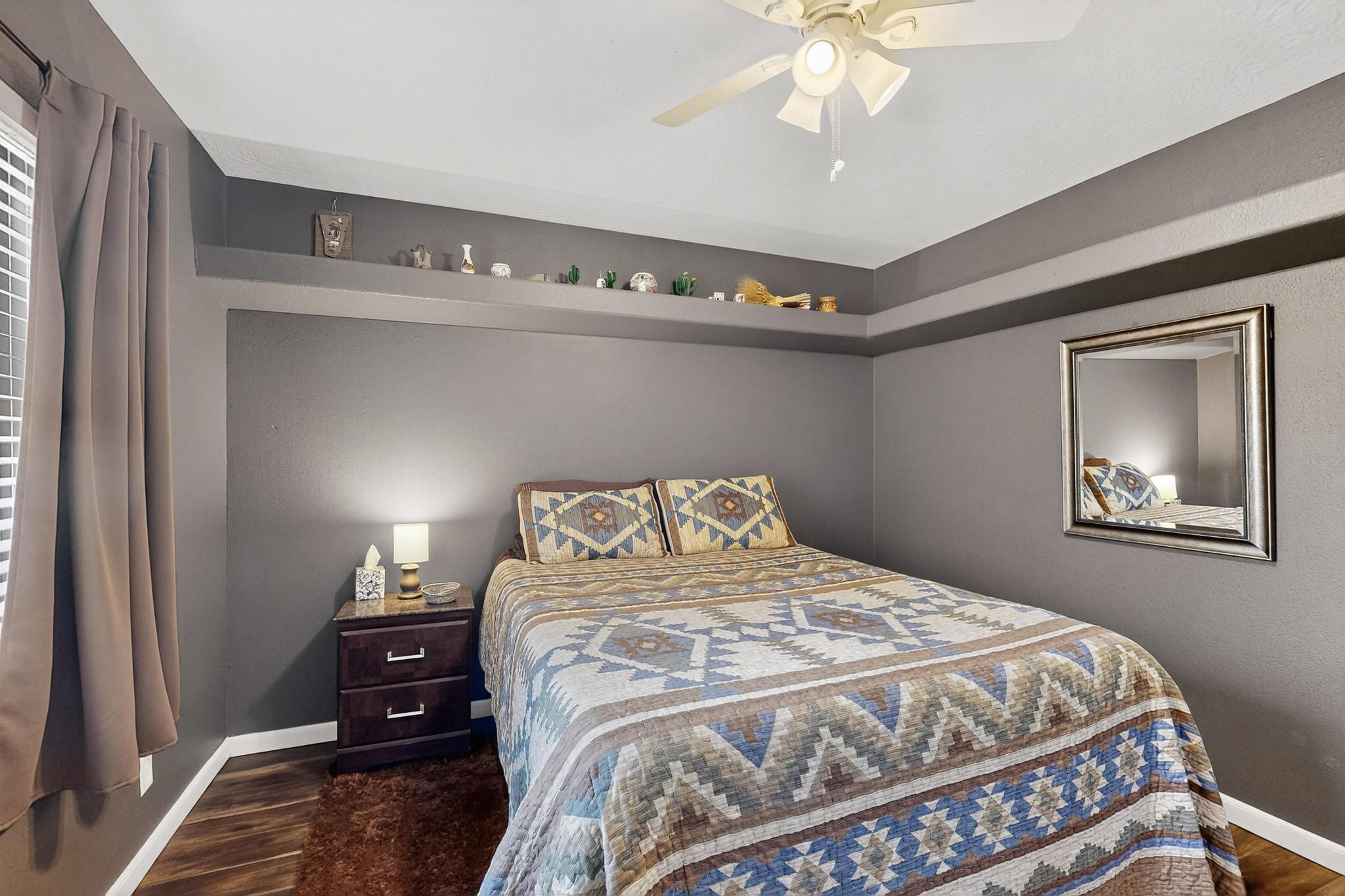 76 Edeal Road SE