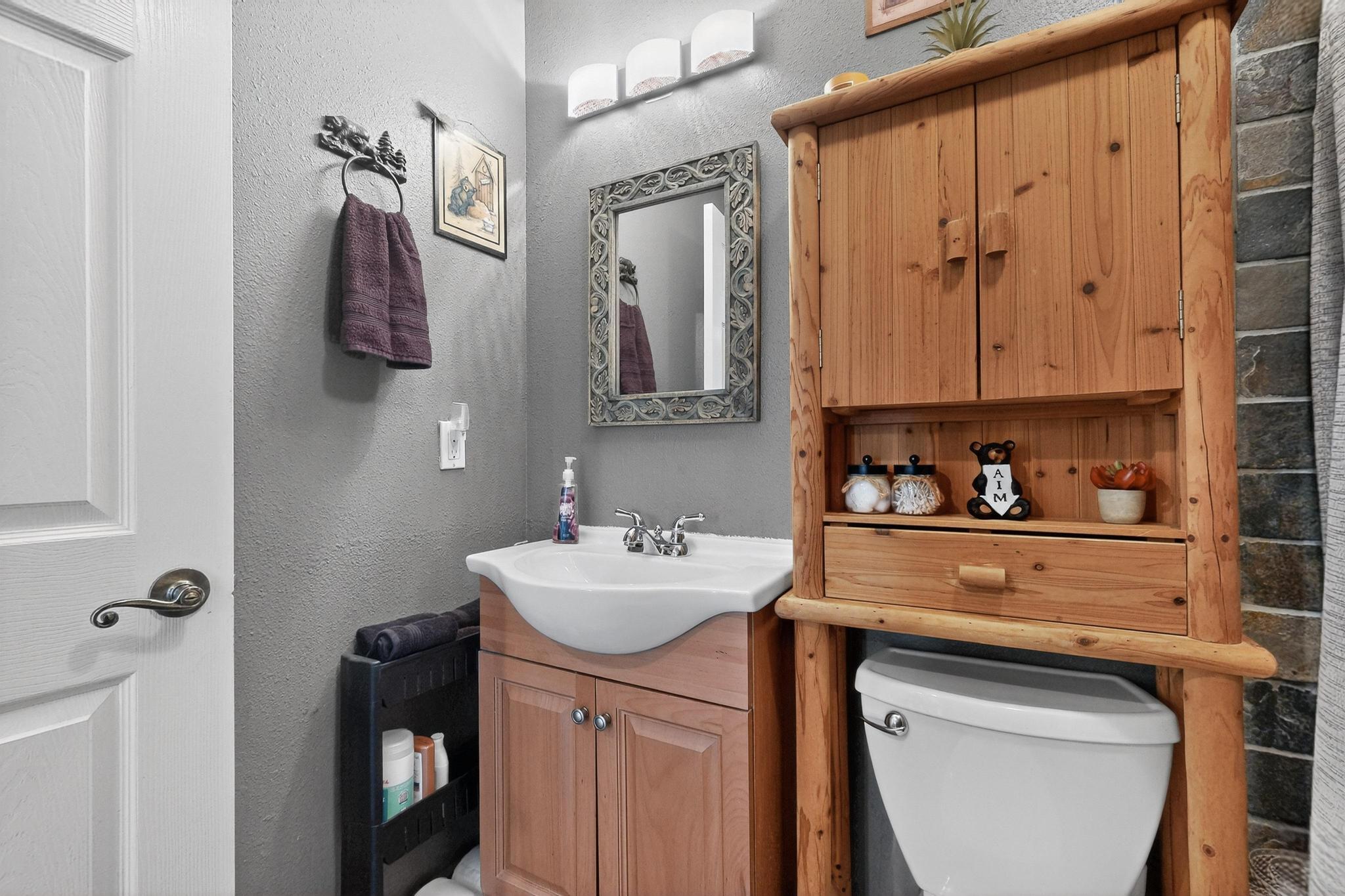 76 Edeal Road SE