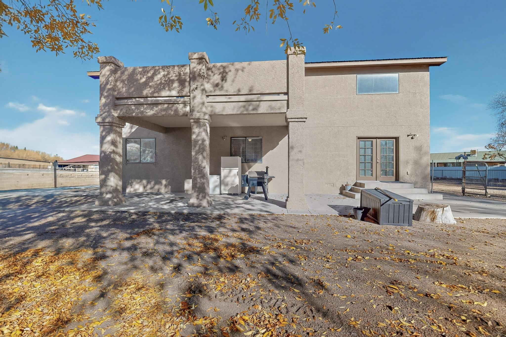 76 Edeal Road SE
