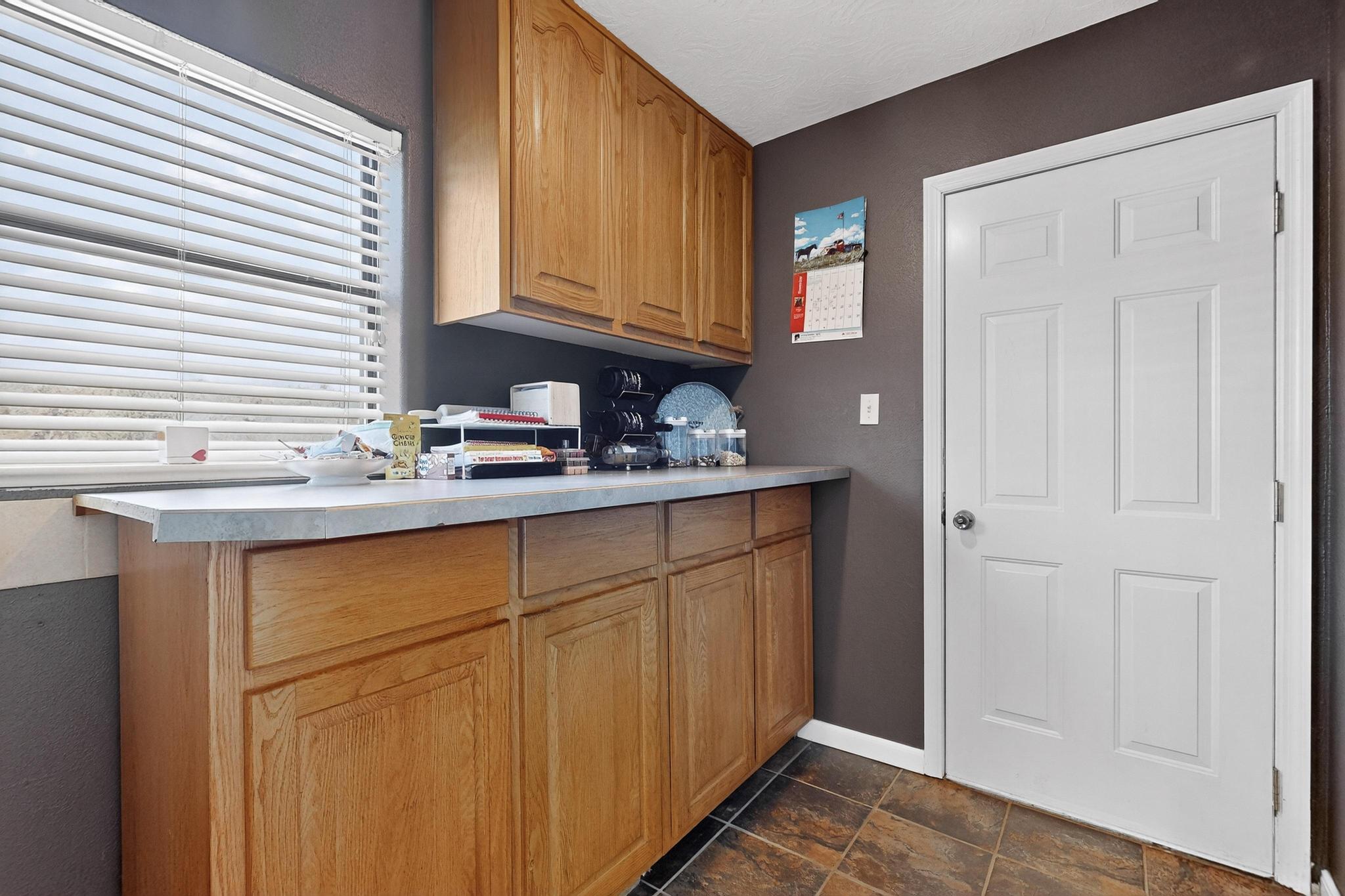 76 Edeal Road SE