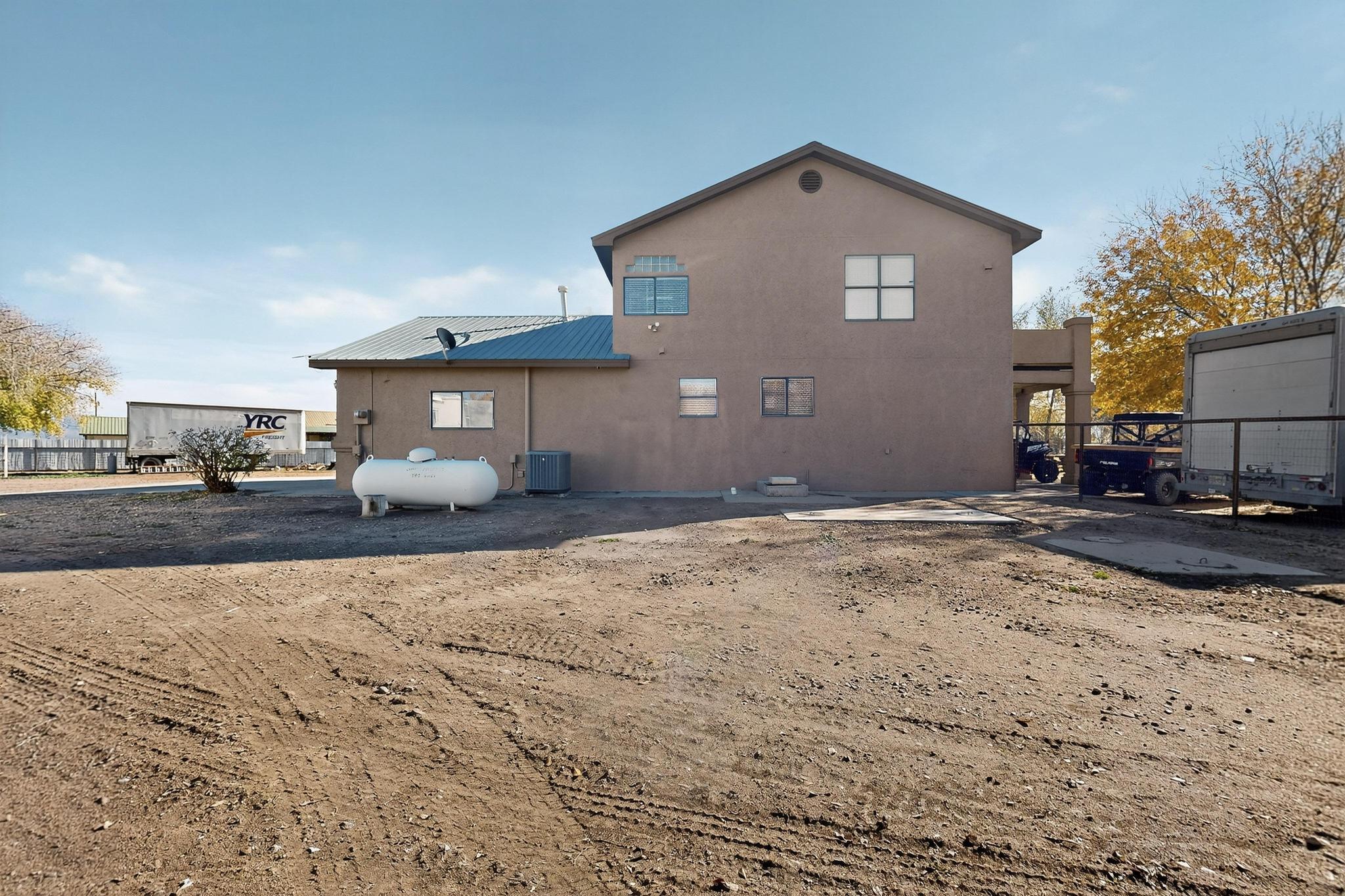 76 Edeal Road SE