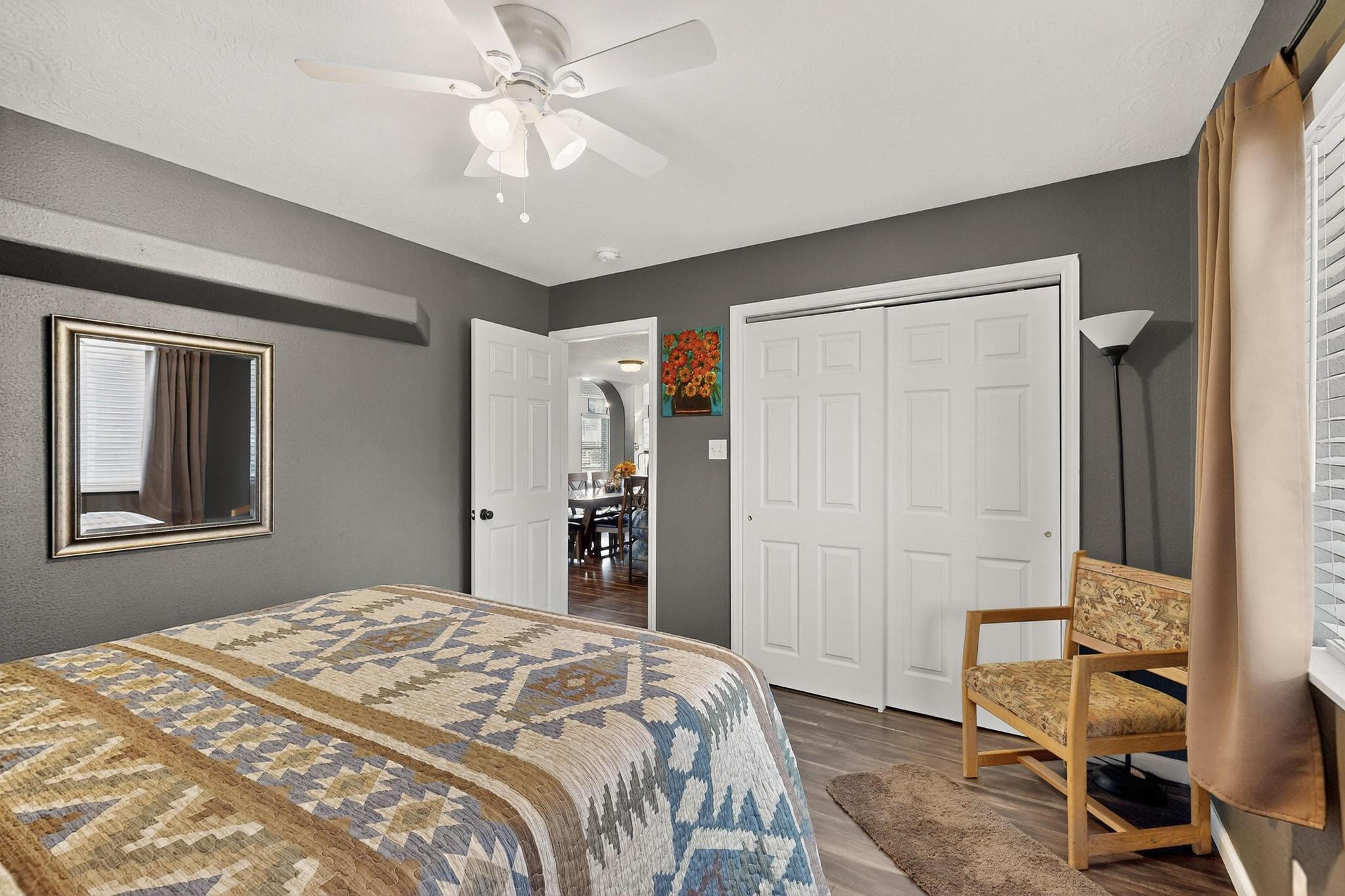 76 Edeal Road SE