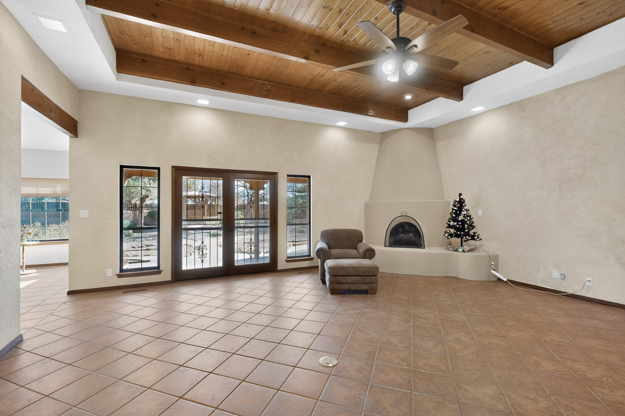 6400 Guadalupe Place NW