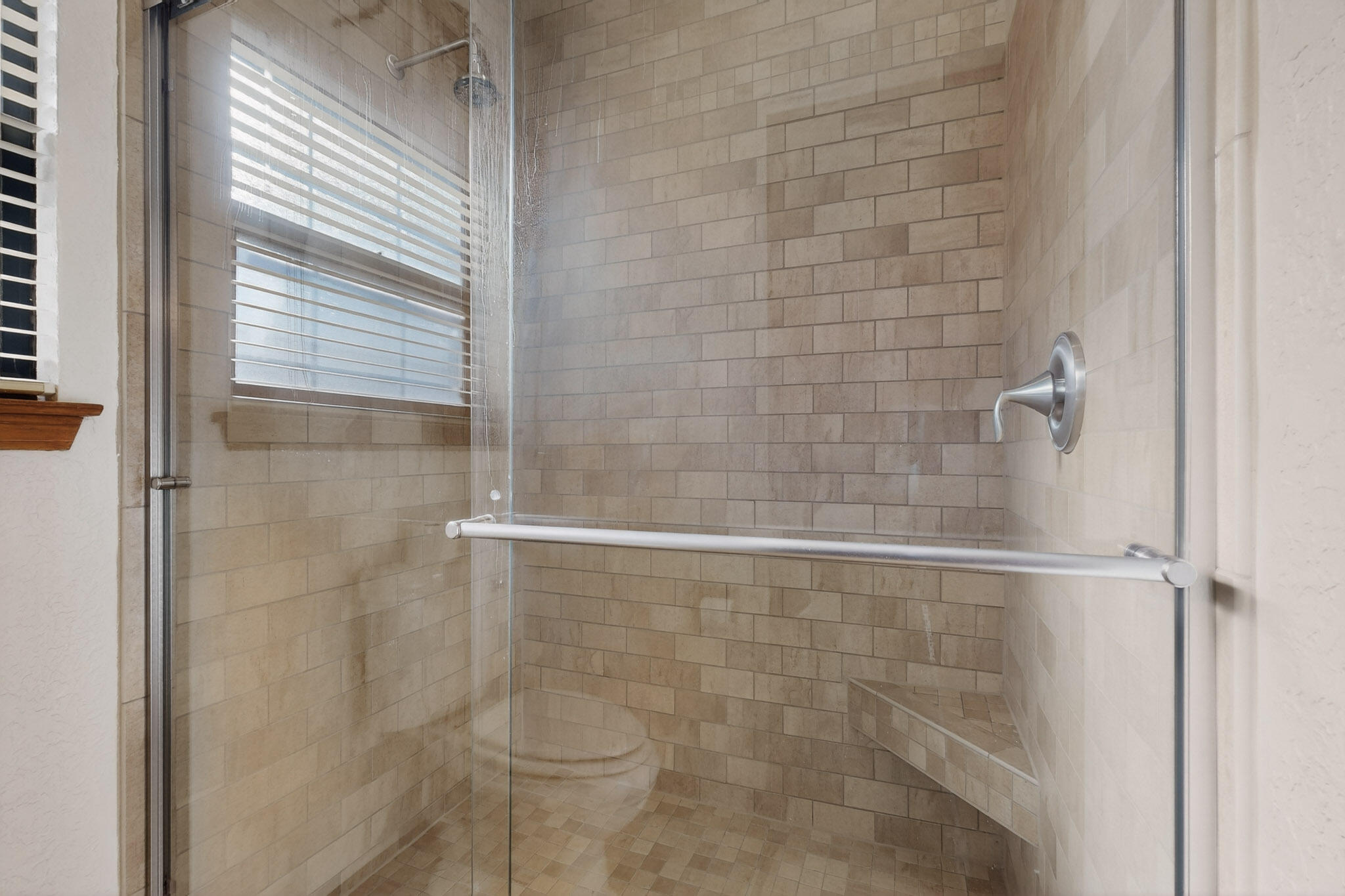 6400 Guadalupe Place NW