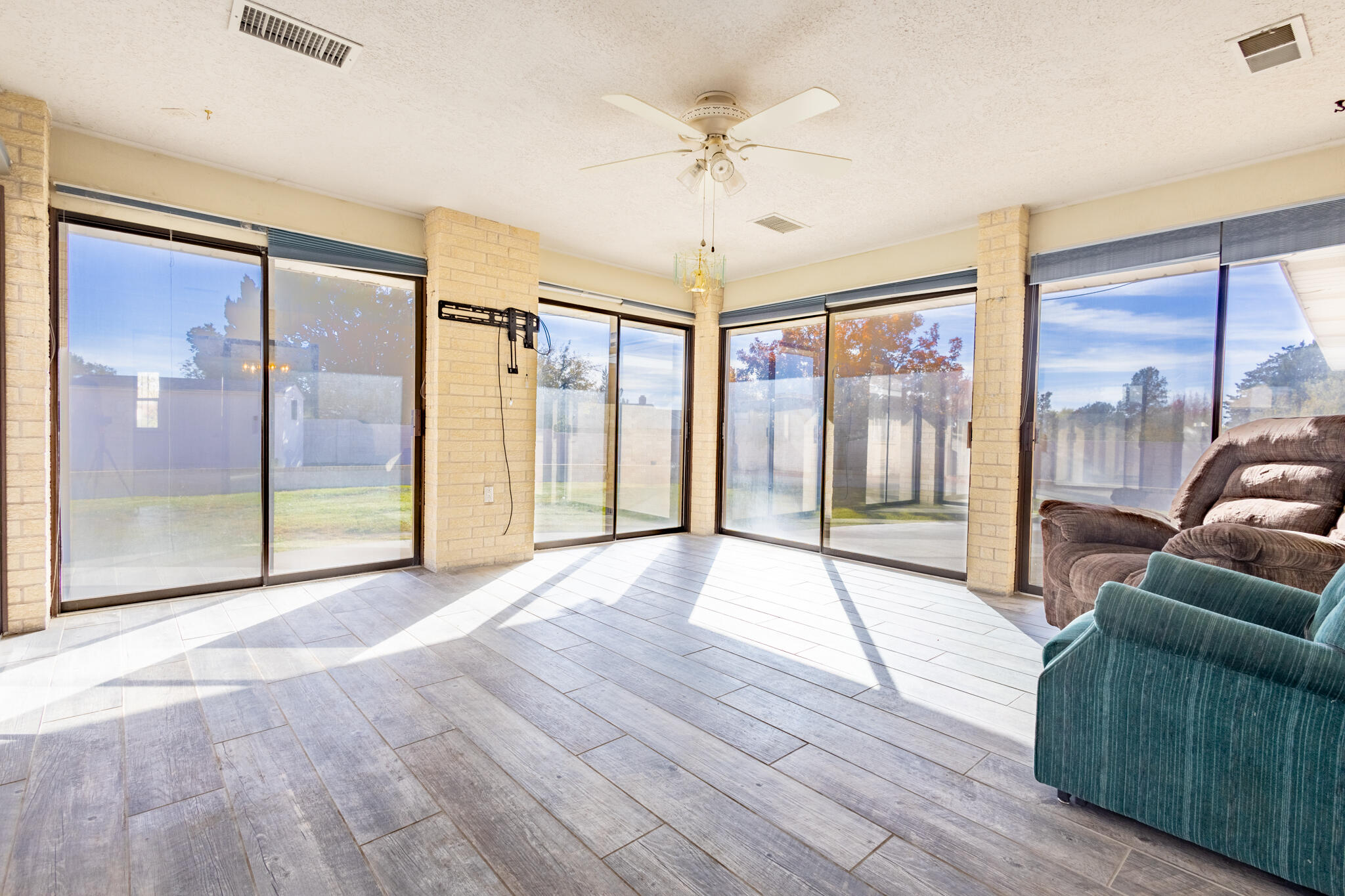 1106 Perion Court