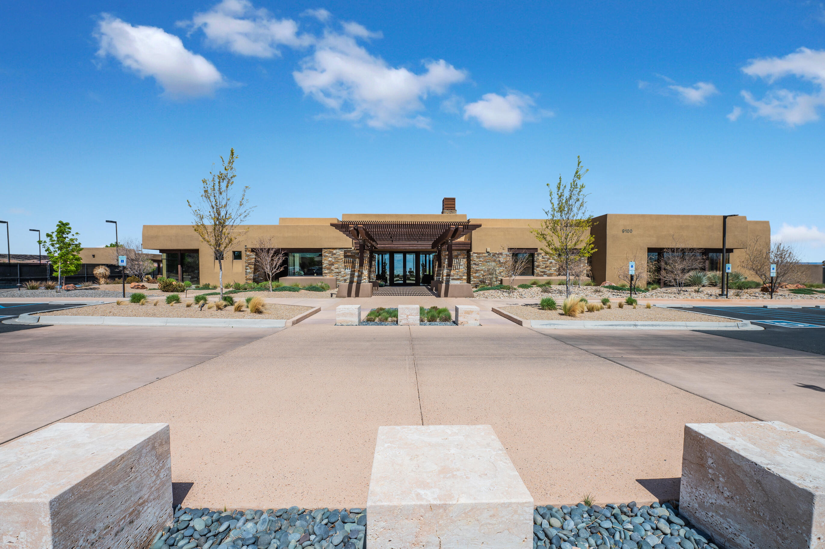 1605 Buffalo Brook Way NW