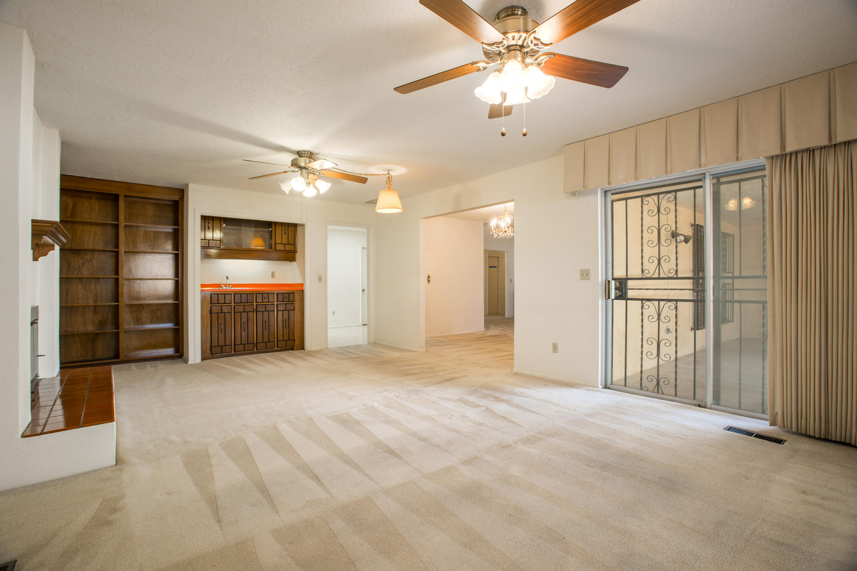 6012 Torreon Drive NE