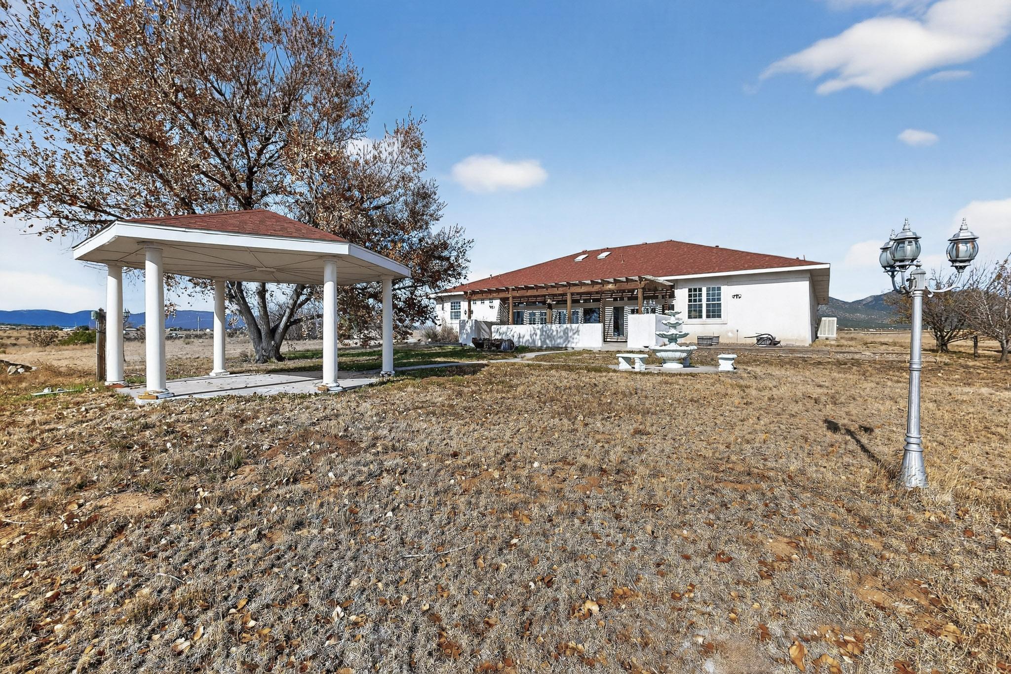 206 E Frost Road