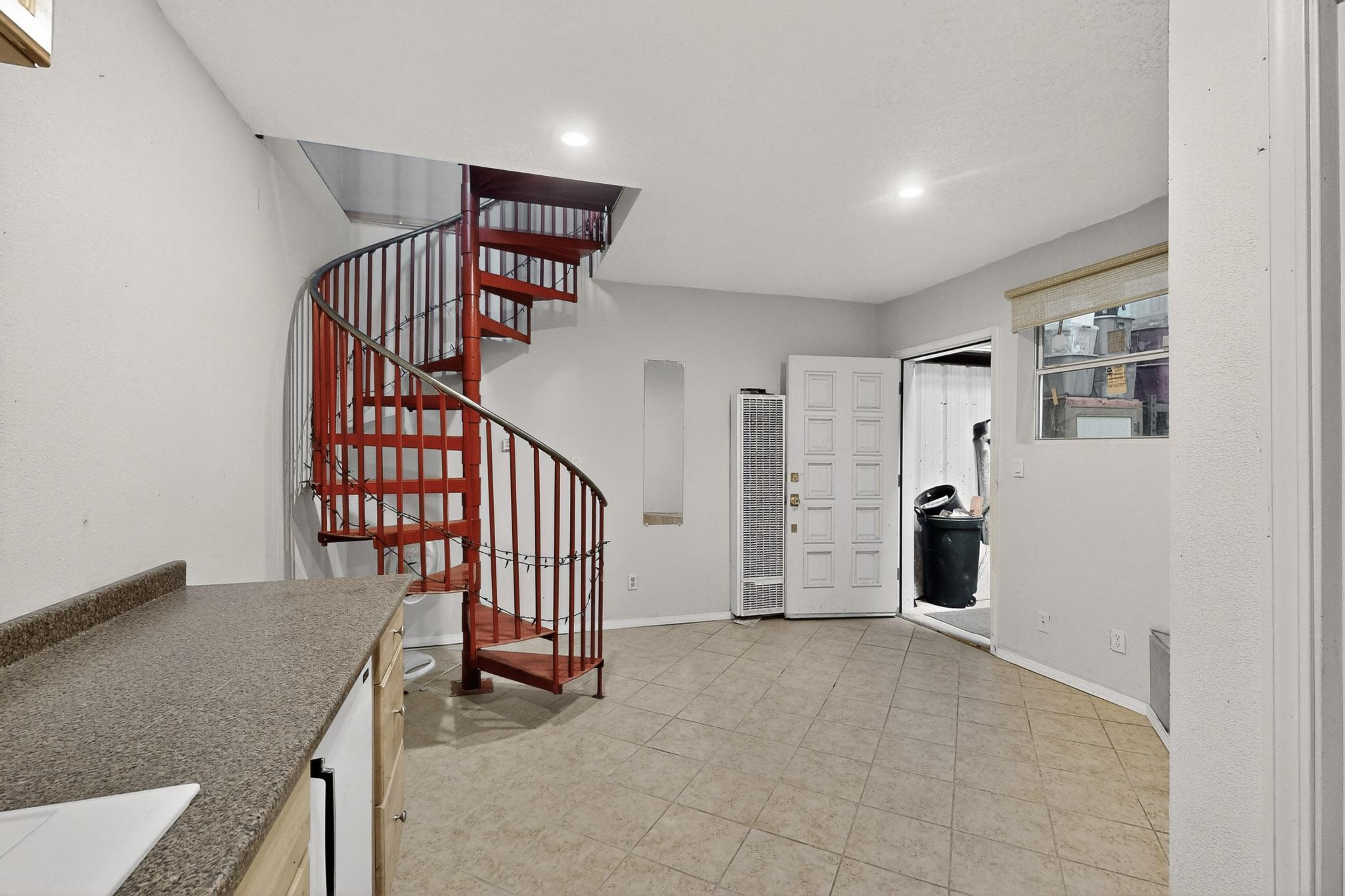 206 E Frost Road