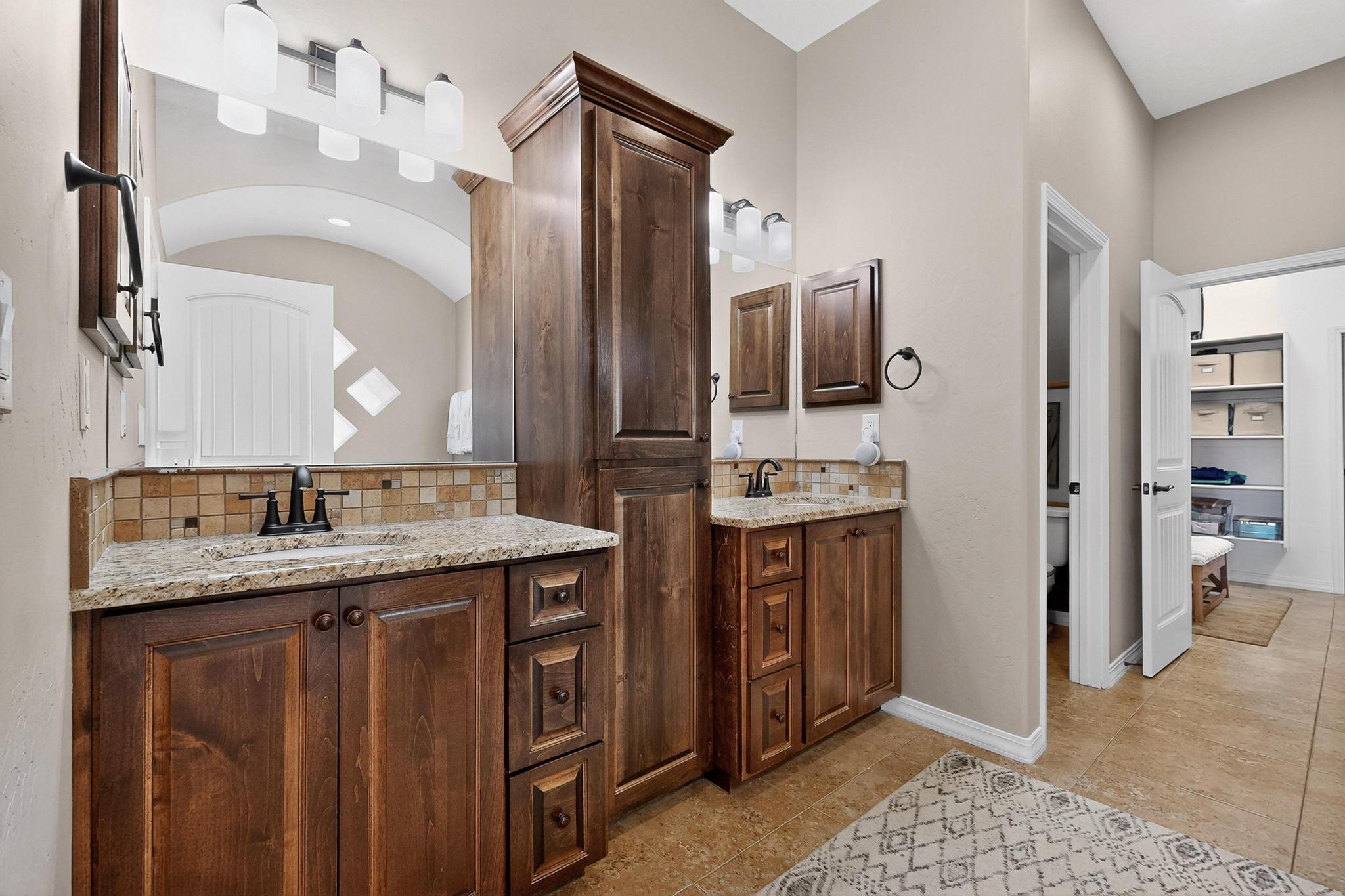 7201 Hapsburg Road NE