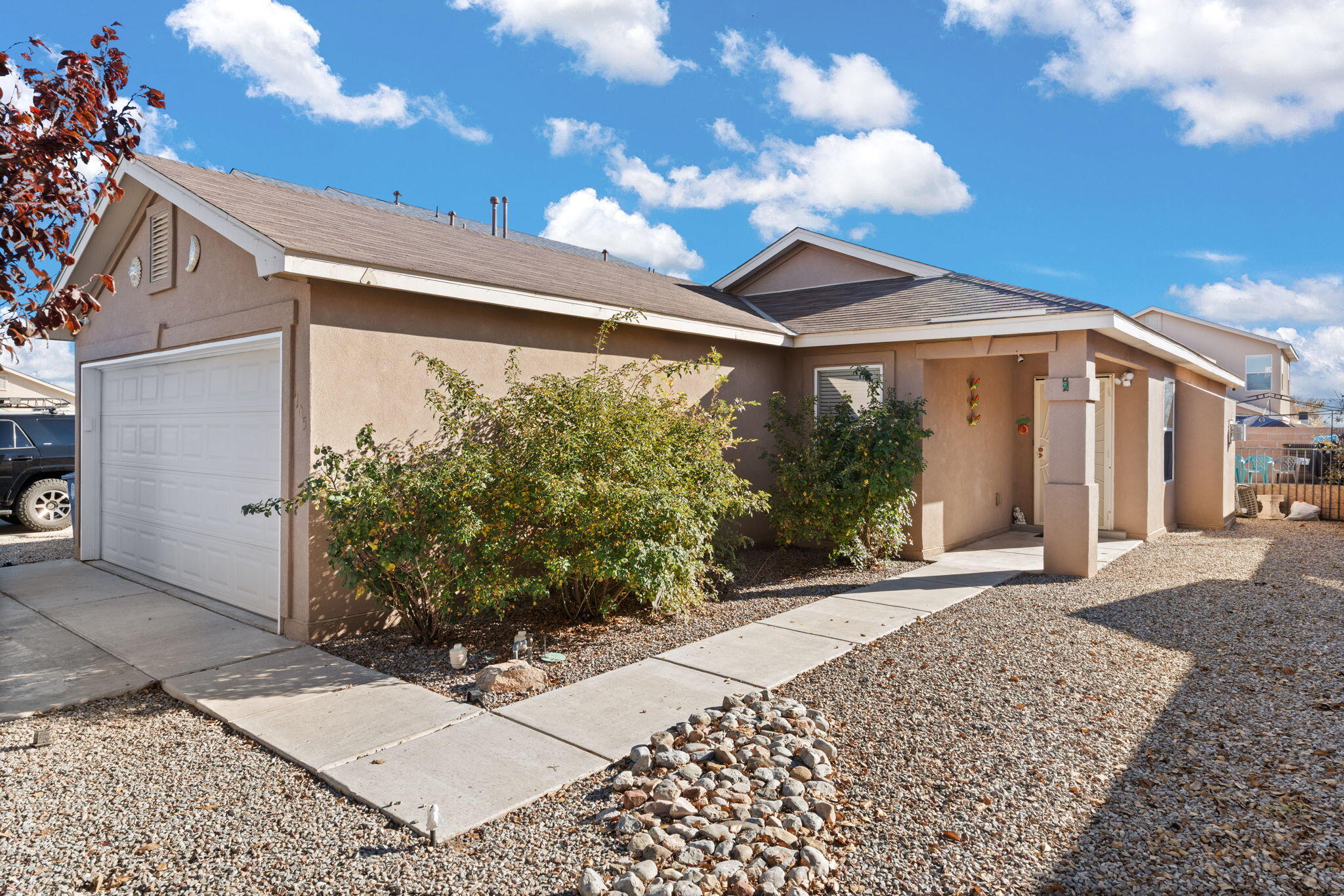1105 Telstar Loop NW