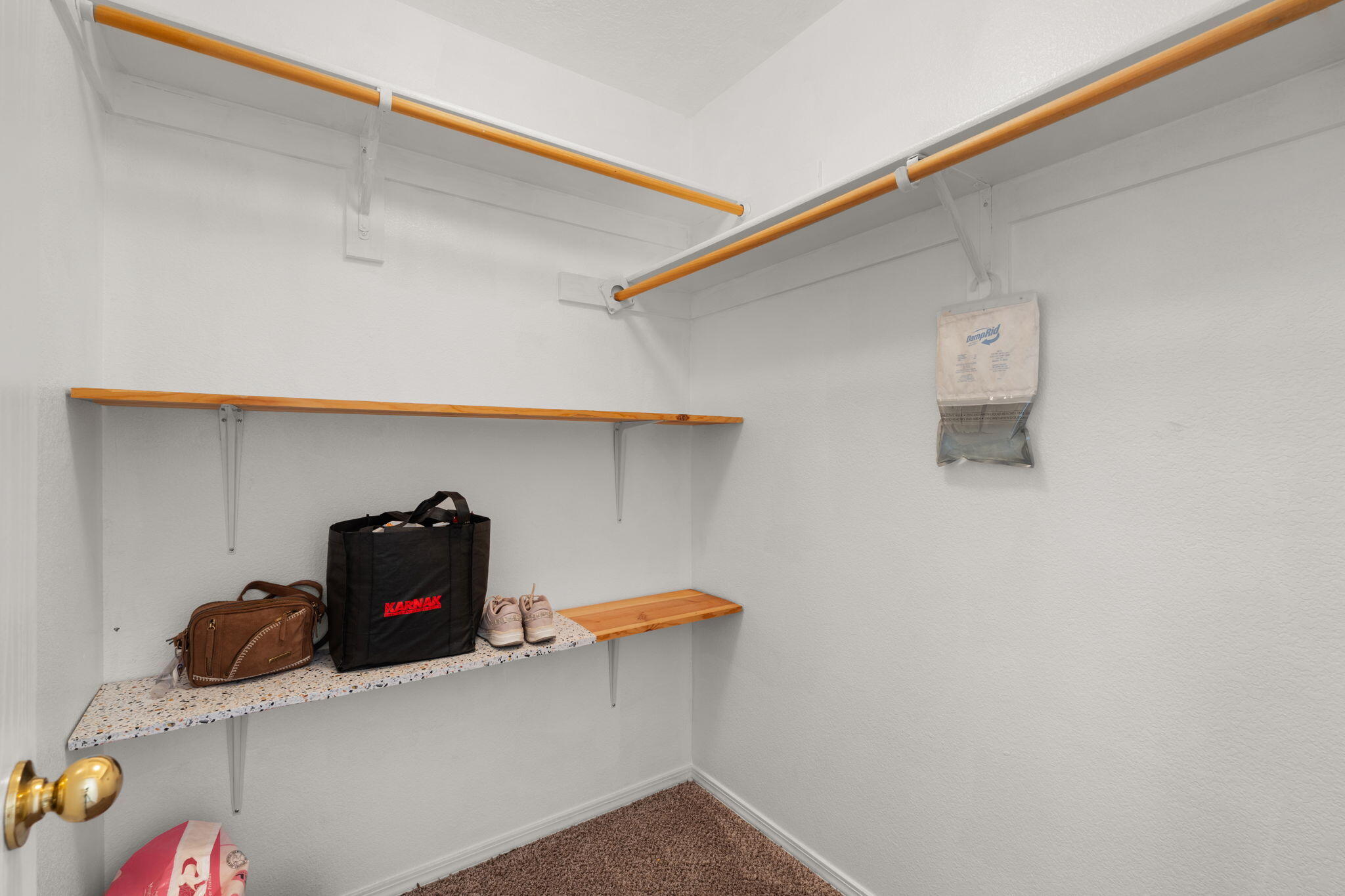 1105 Telstar Loop NW