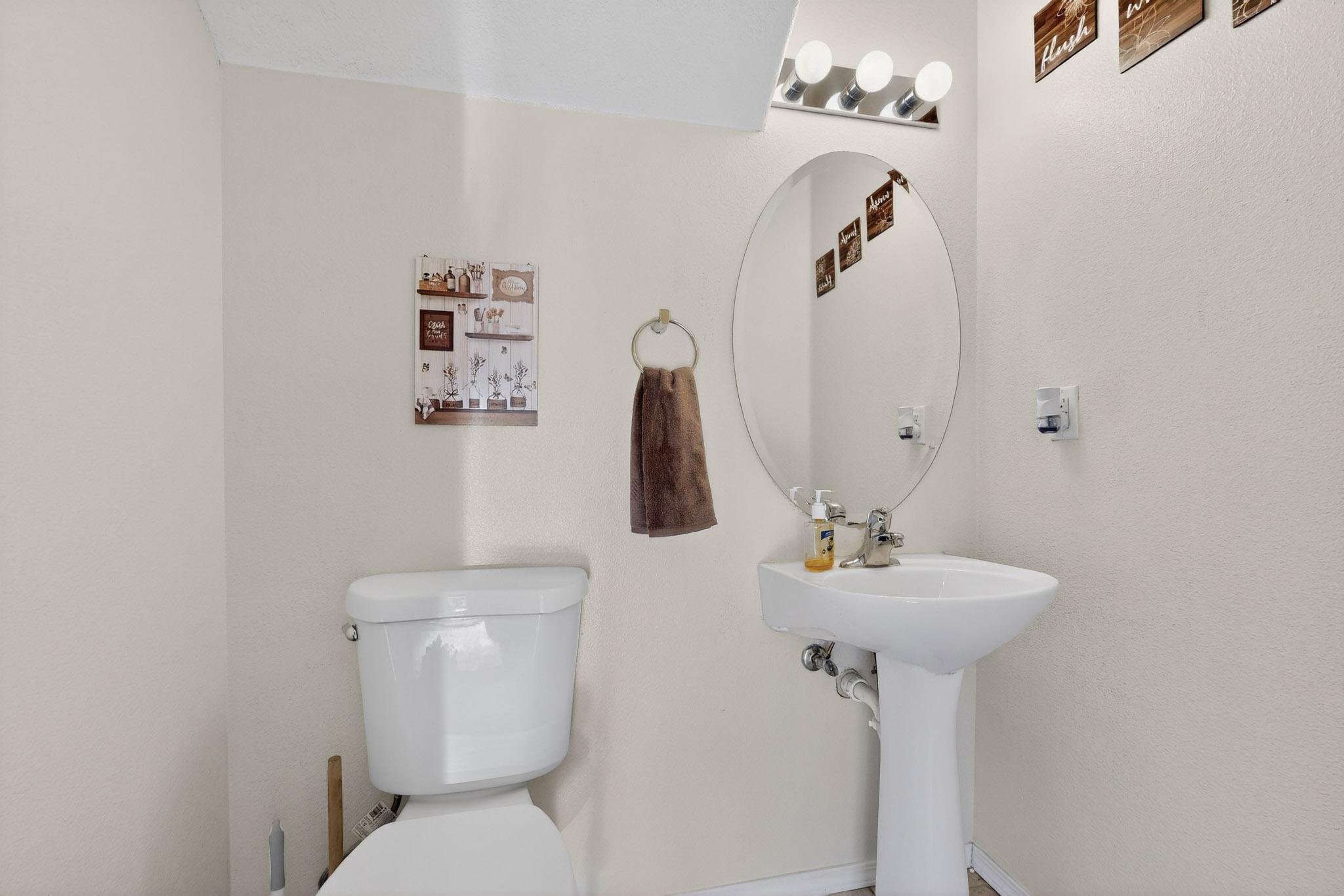 8812 Tenemaha Avenue SW