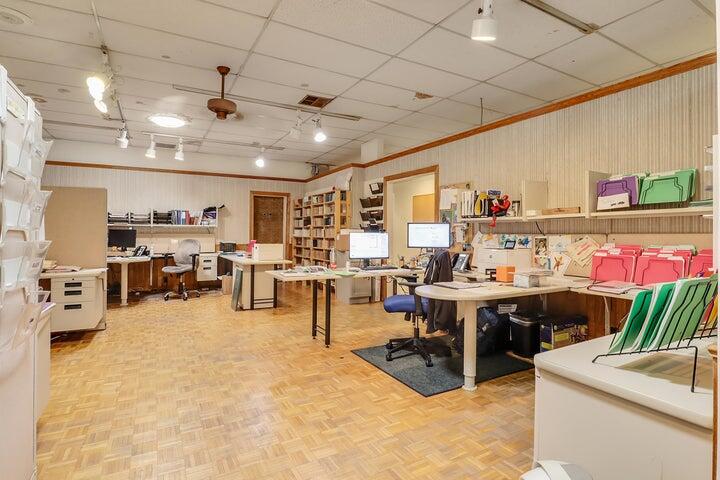 2200 Eubank Boulevard NE