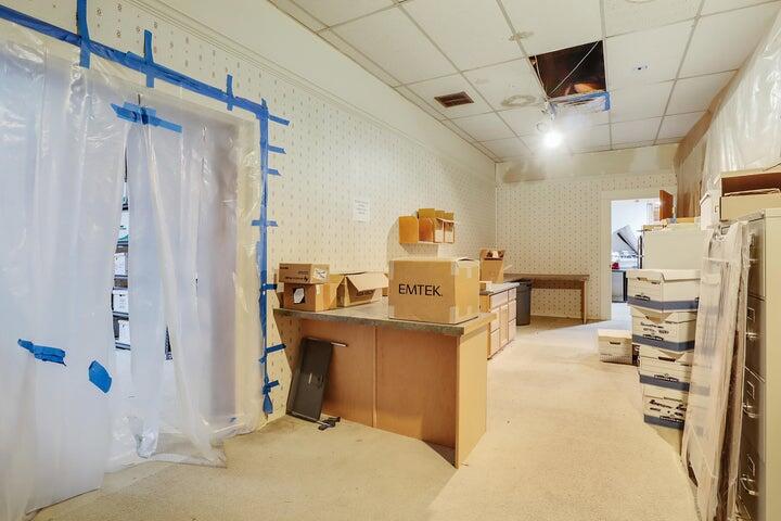 2200 Eubank Boulevard NE