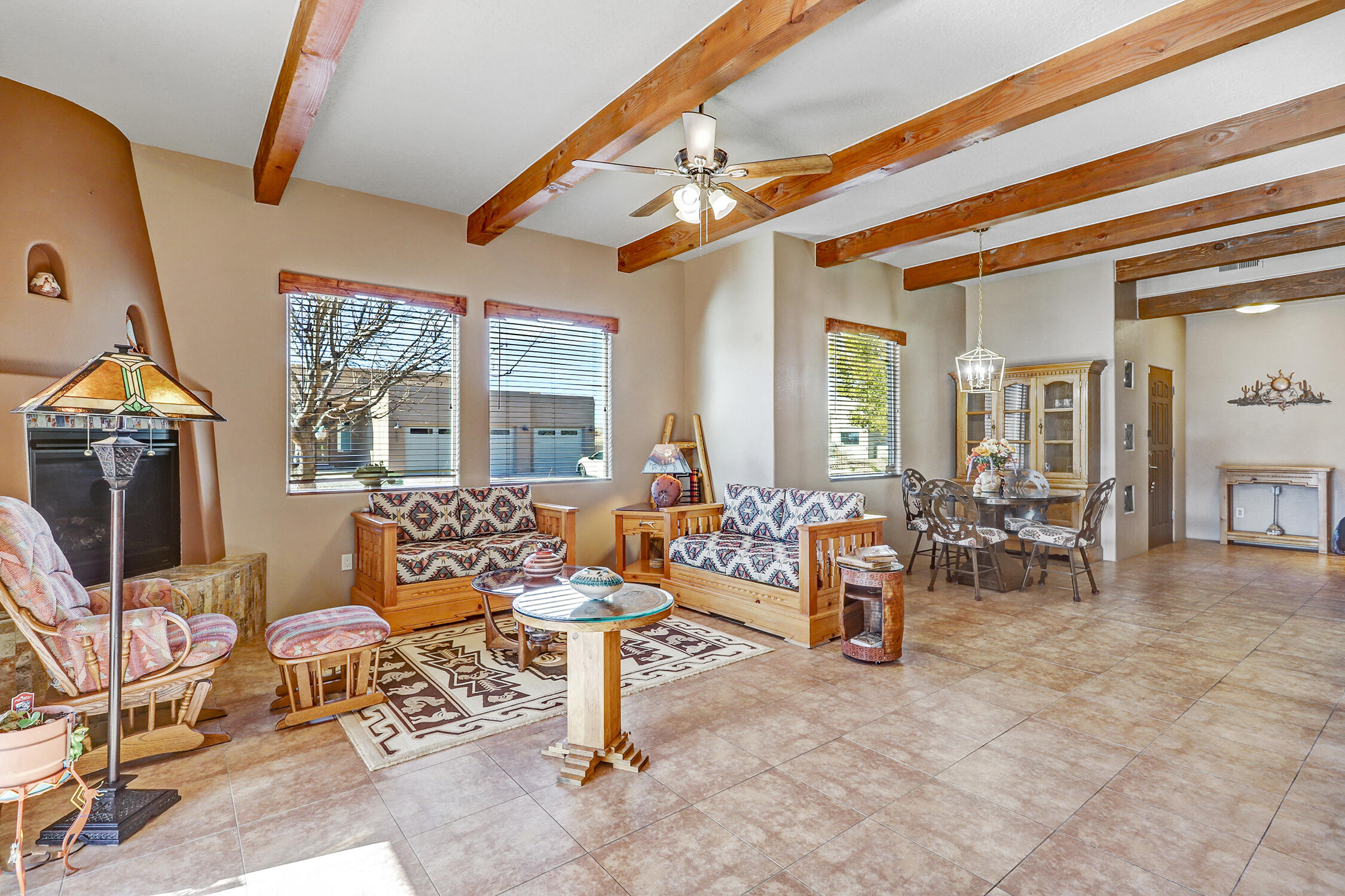 604 Avenida Los Suenos