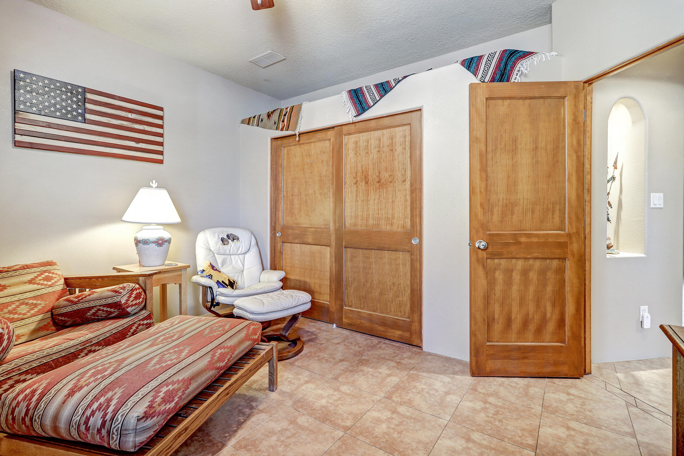 604 Avenida Los Suenos