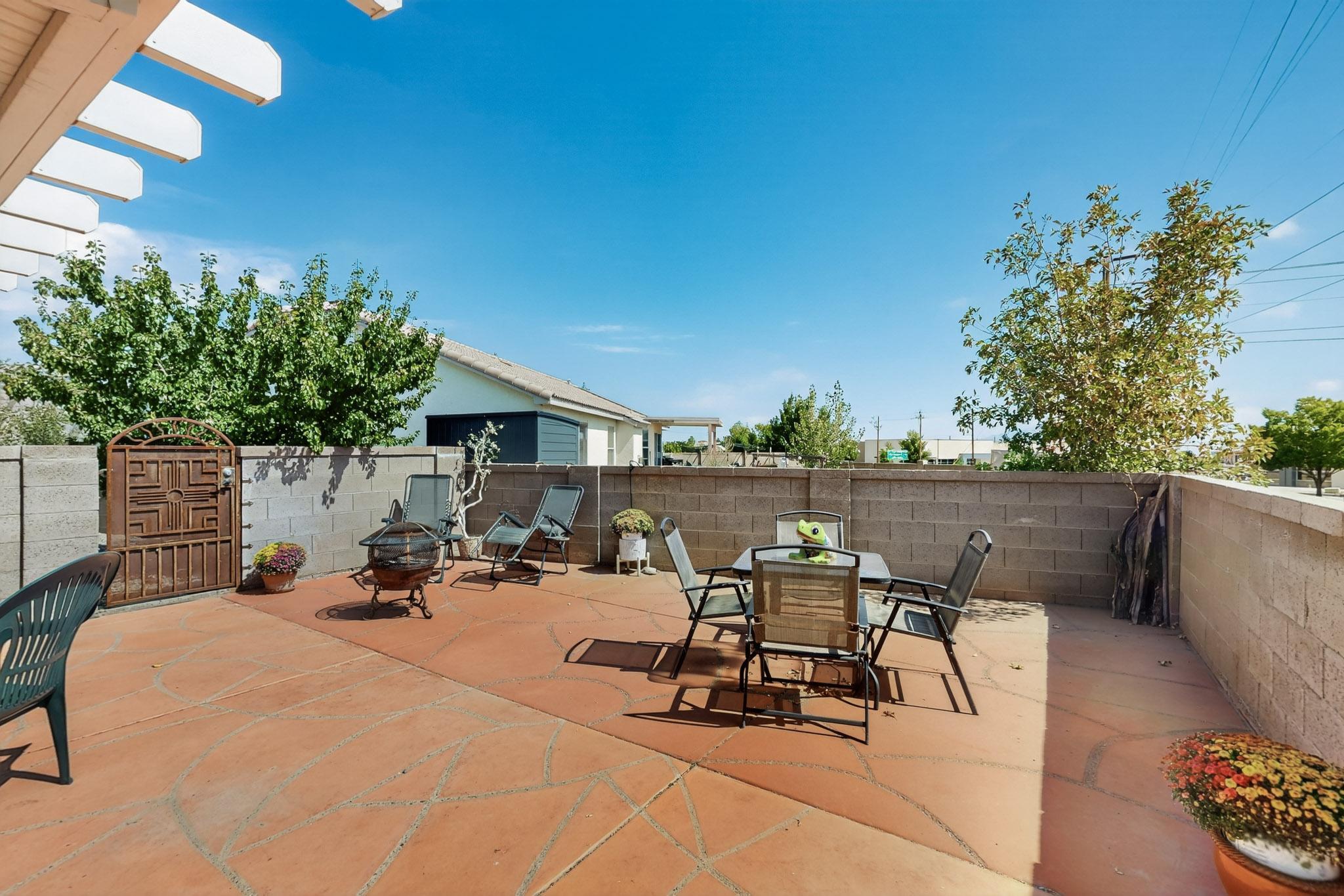 8004 Corte Del Viento NW