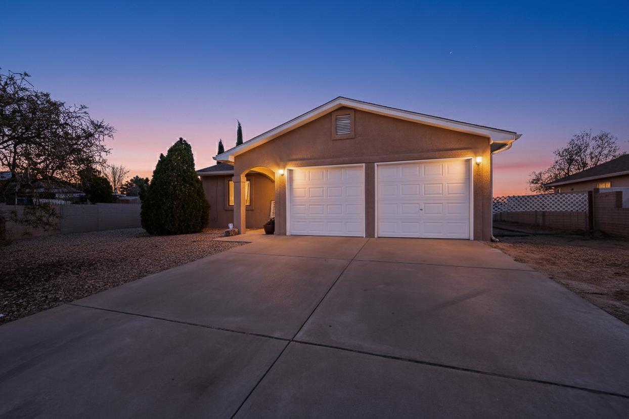 2001 Valley View Drive SW