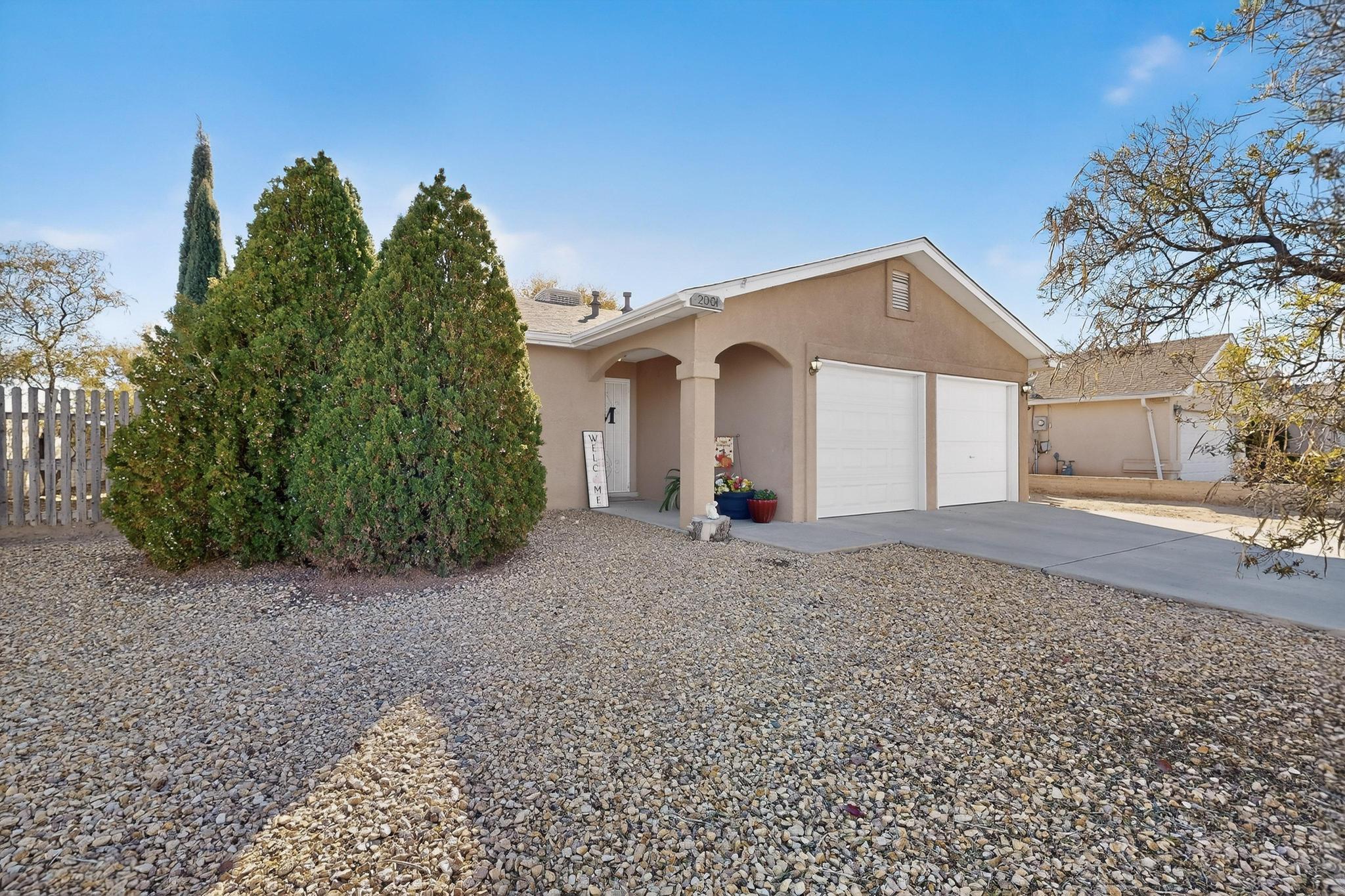 2001 Valley View Drive SW