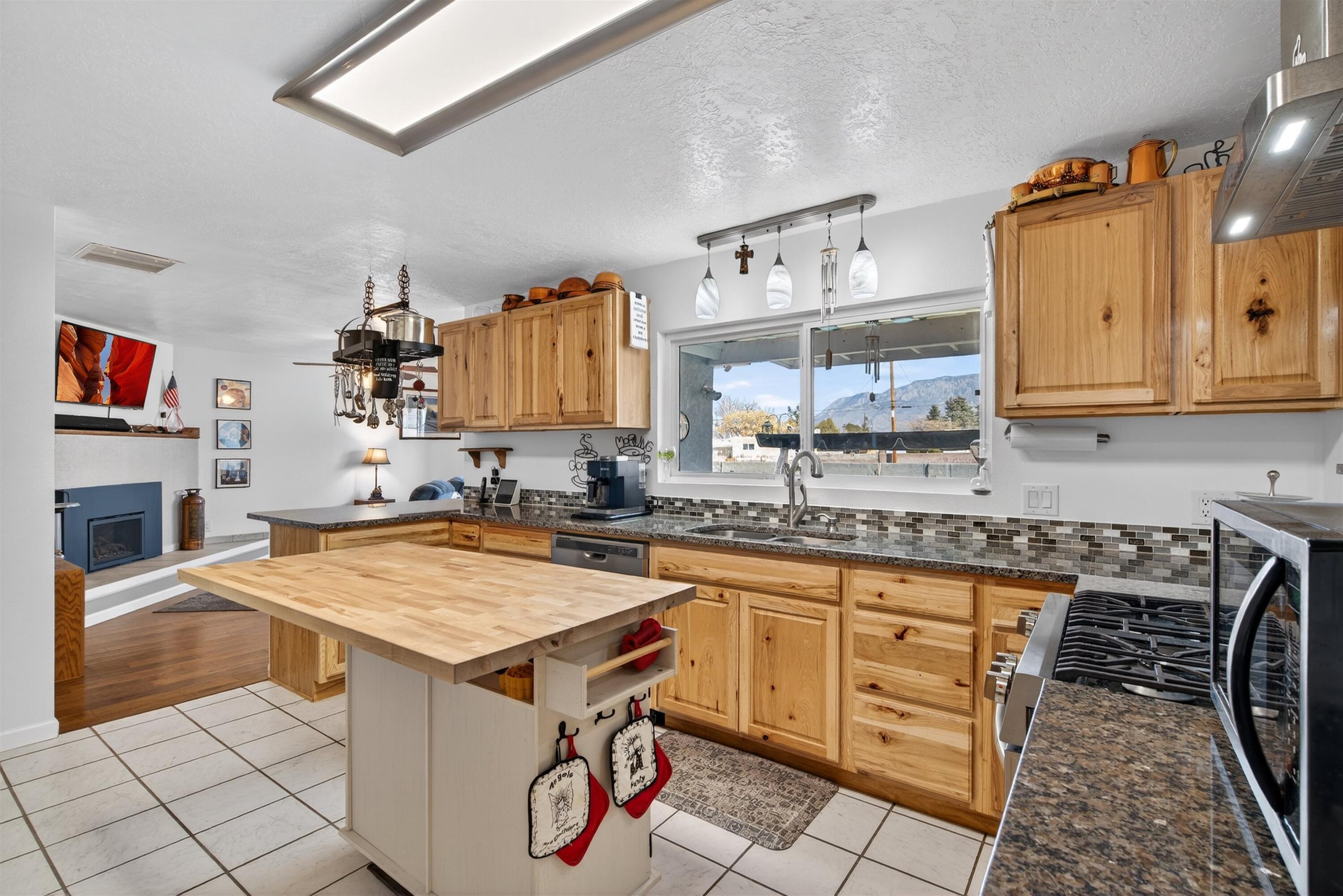 11601 Baldwin Avenue NE