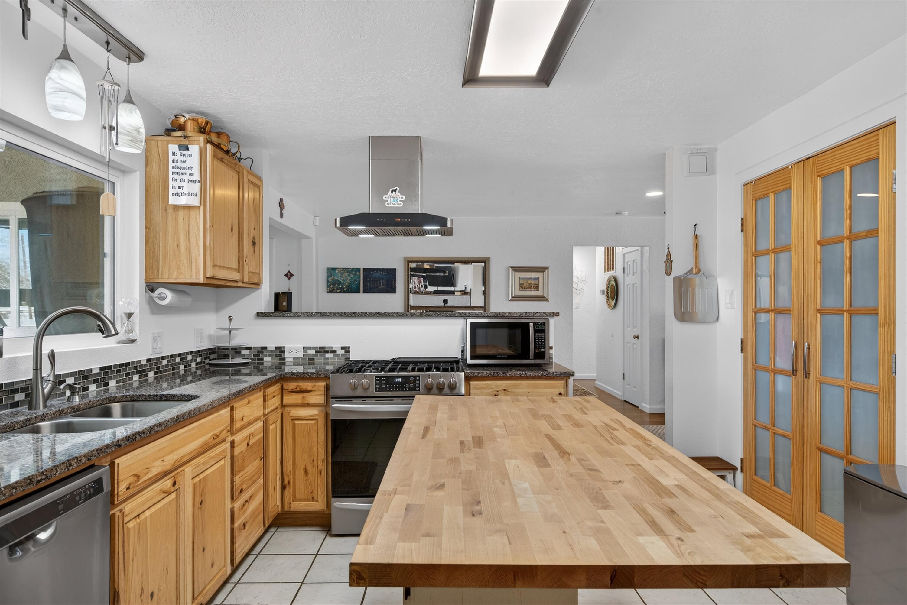 11601 Baldwin Avenue NE