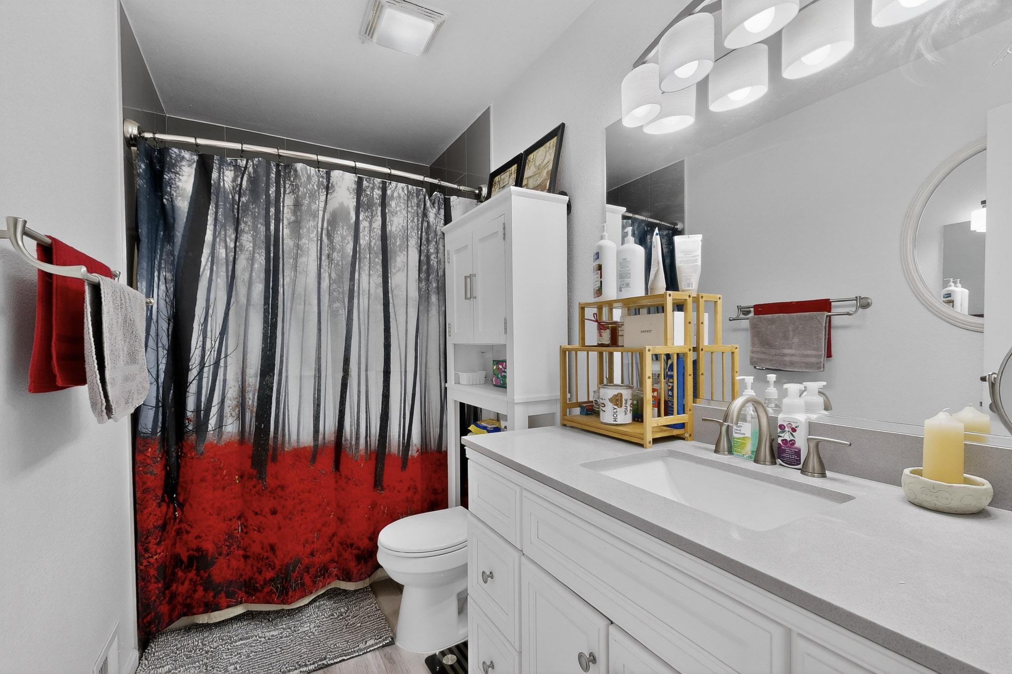 11601 Baldwin Avenue NE