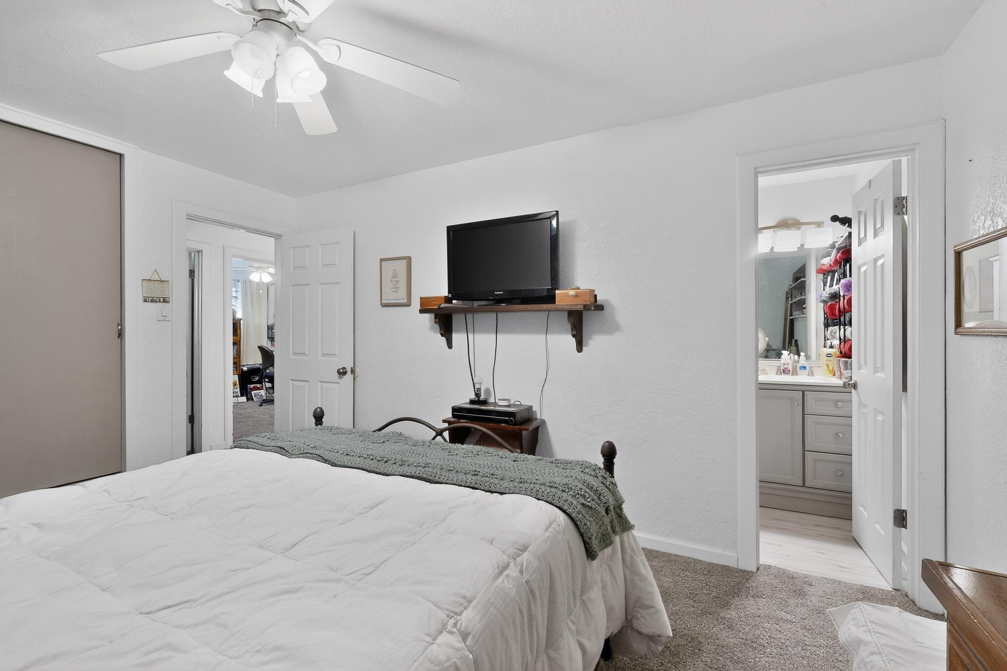 11601 Baldwin Avenue NE