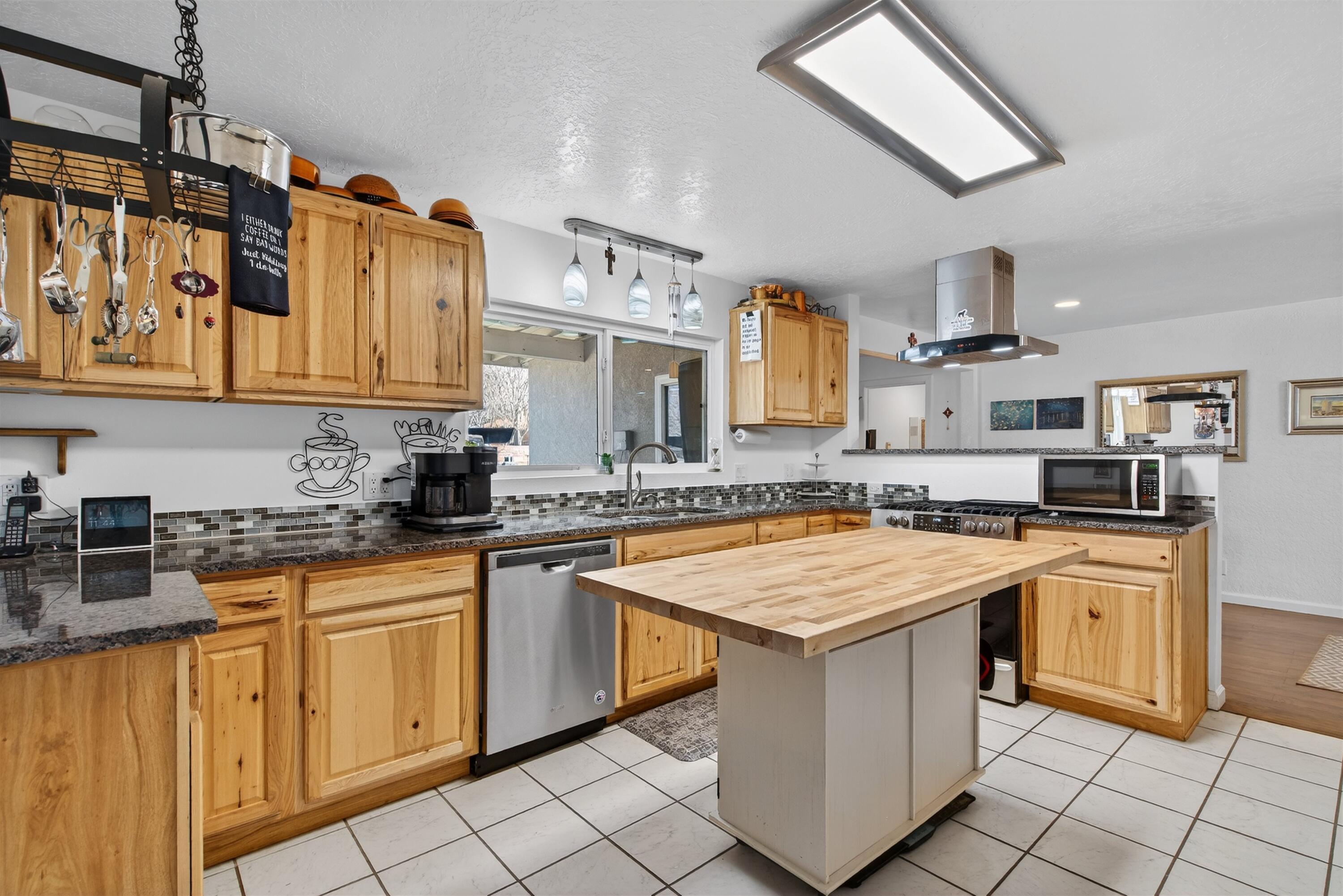 11601 Baldwin Avenue NE