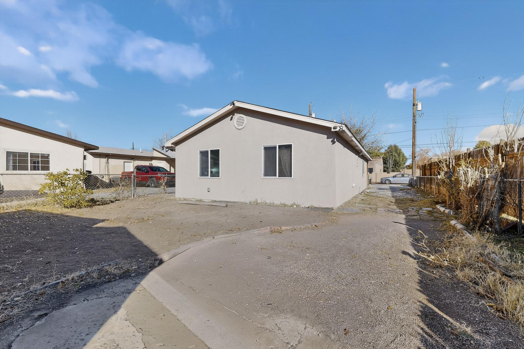 2306 Wilma Road NW