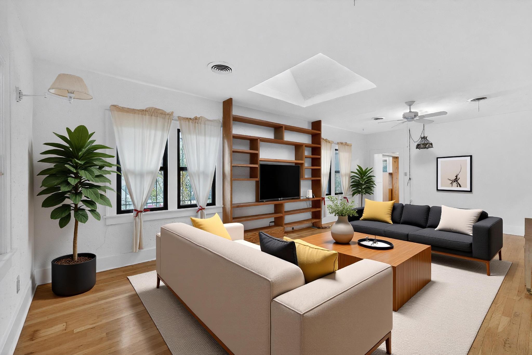 1005 Girard Boulevard NE