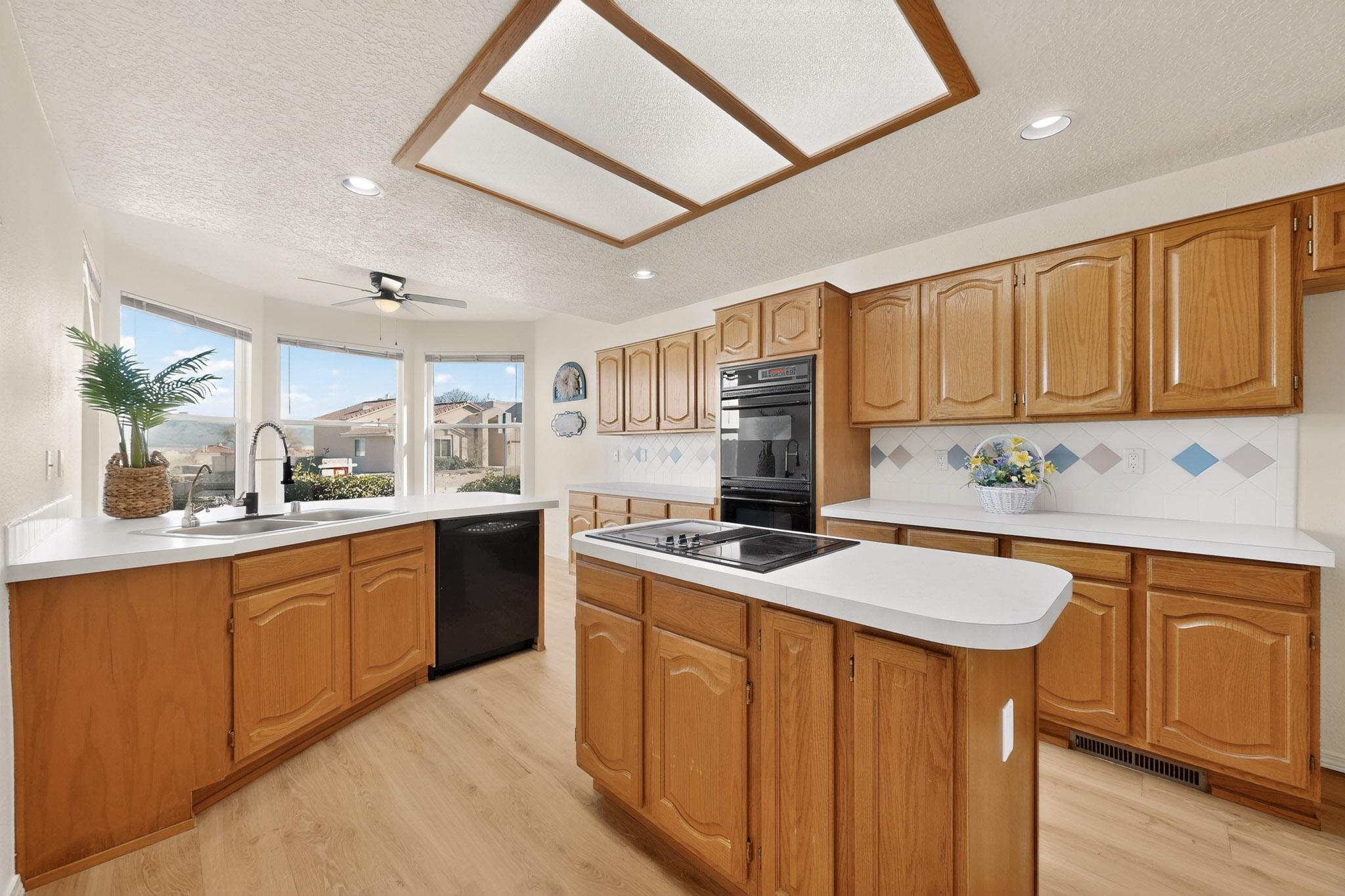 6119 TALLSMAN Drive NW