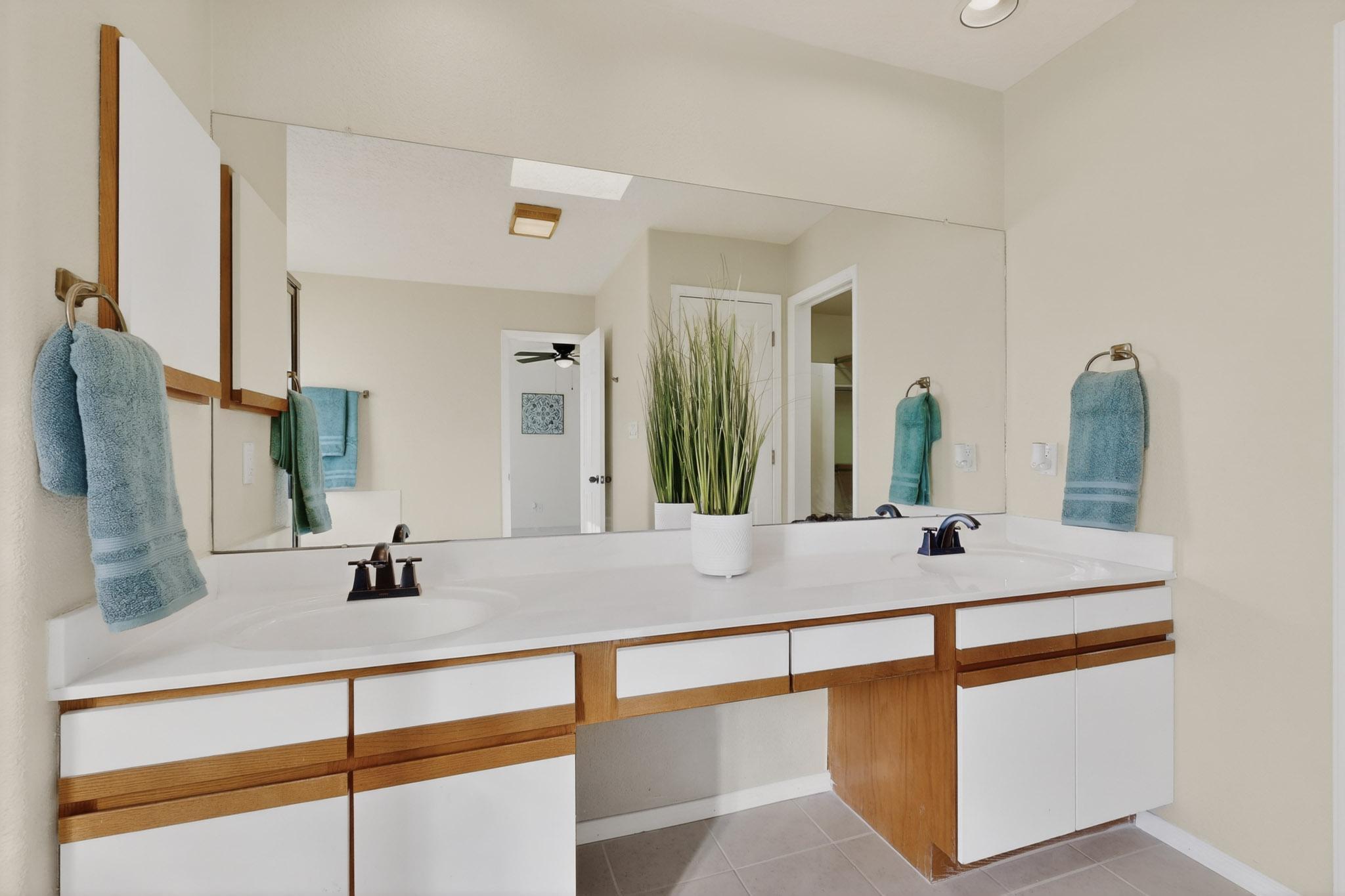 6119 TALLSMAN Drive NW